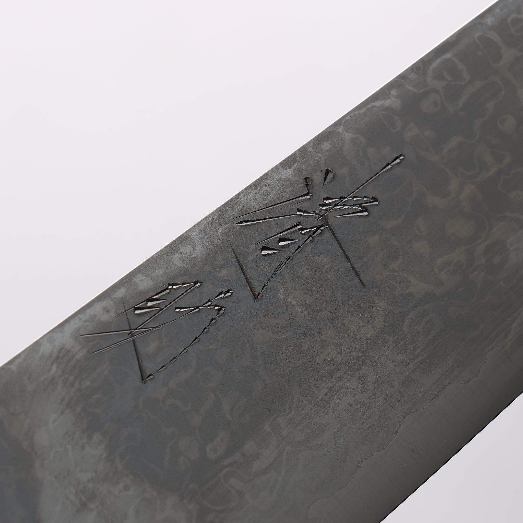 清助 V金10号 8層ダマスカス 切付三徳包丁 180mm 紫檀 (口輪：黒合板)柄 - 清助刃物