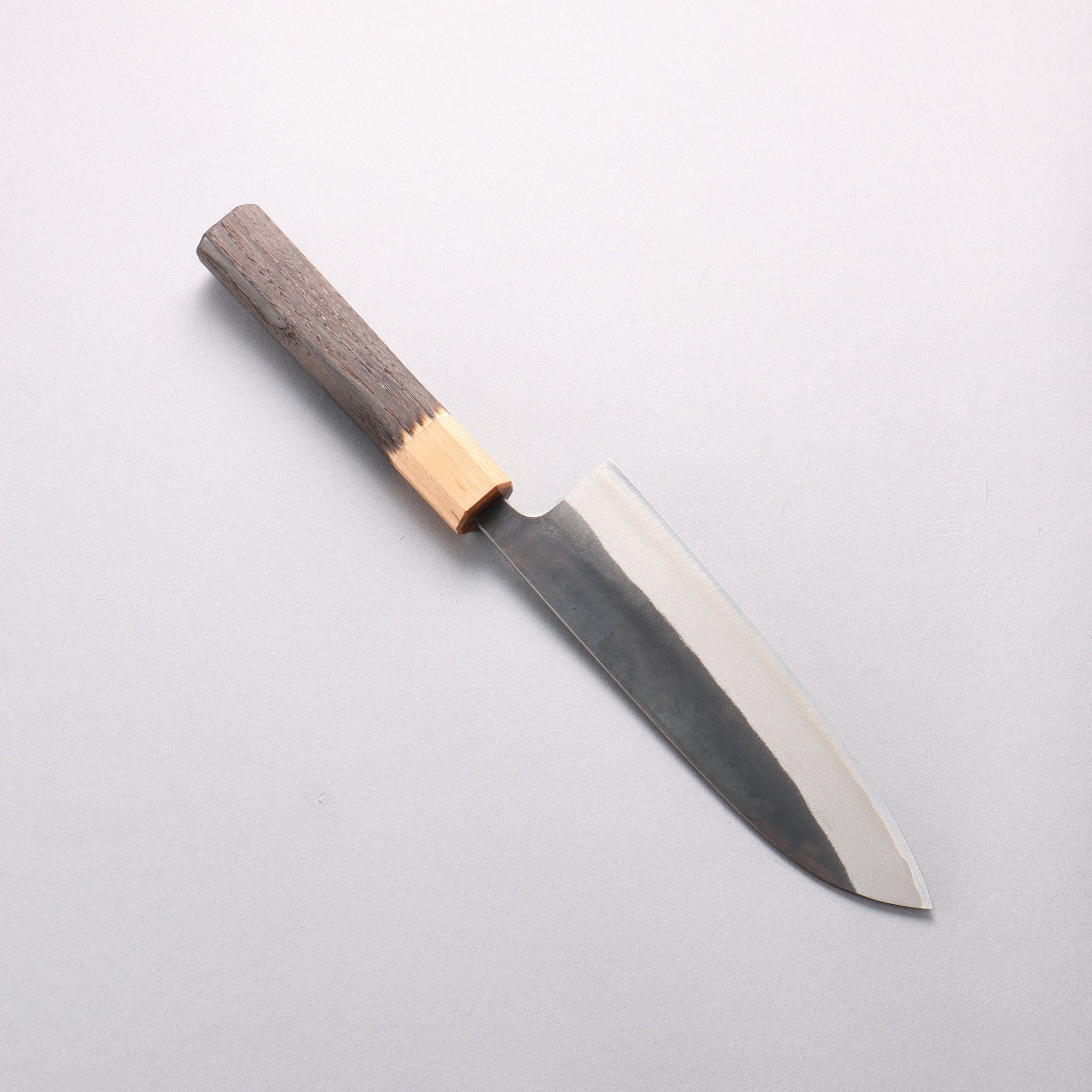 清助 青ニ鋼 黒仕上げ 三徳包丁 170mm 焼栗 （口輪：サクラ）柄 - 清助刃物