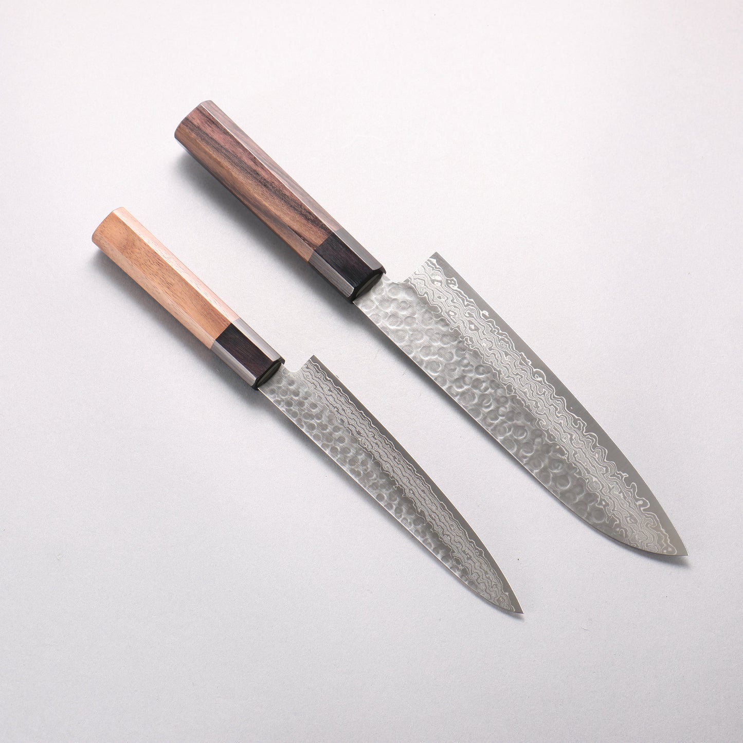 清助 AUS10 鎚目 ダマスカス 三徳包丁&ペティナイフセット 紫檀 (口輪：黒合板)柄 180mm & 150mm