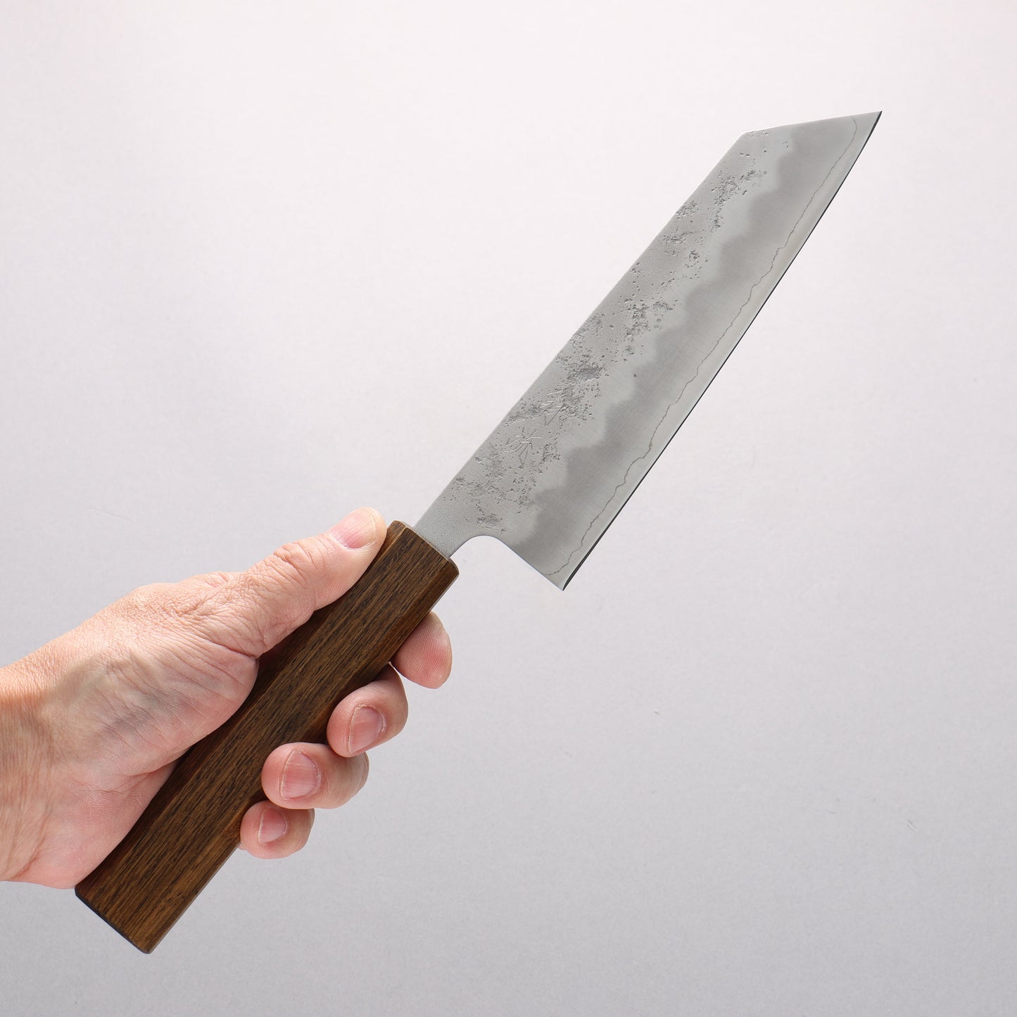 翁流 銀三鋼 梨地 文化包丁 170mm 樫 （煤黒）柄 - 清助刃物