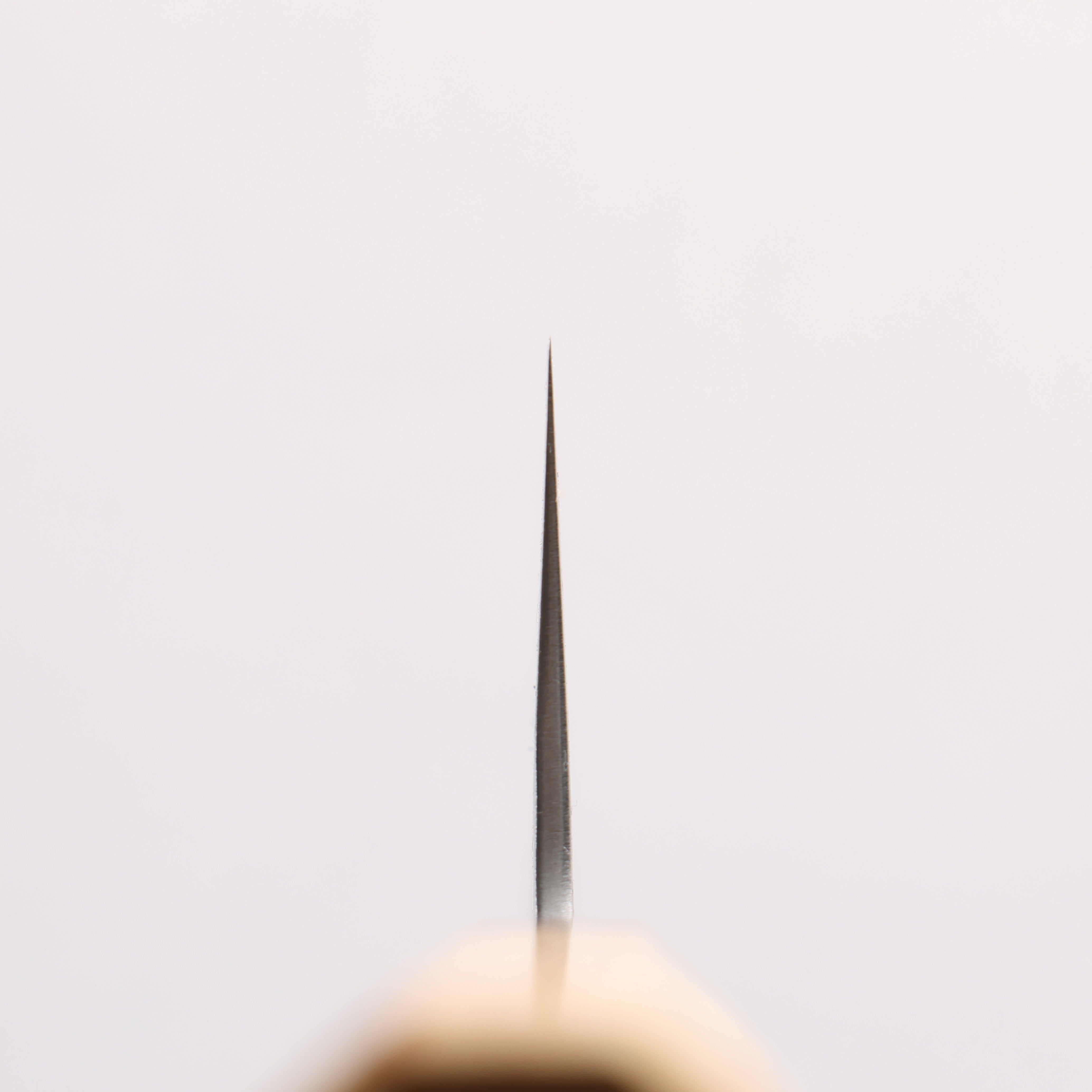 翁流 白ニ鋼 鎚目 三徳包丁 165mm ケヤキ柄 - 清助刃物