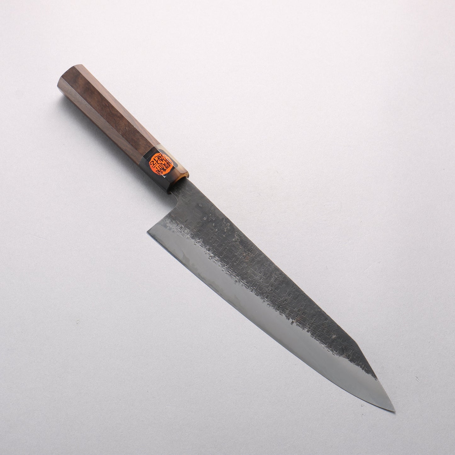 田中 誠貴 鉄火 青ニ鋼 黒打 鎚目(角) 切付牛刀包丁 240mm ウォルナット柄 - 清助刃物