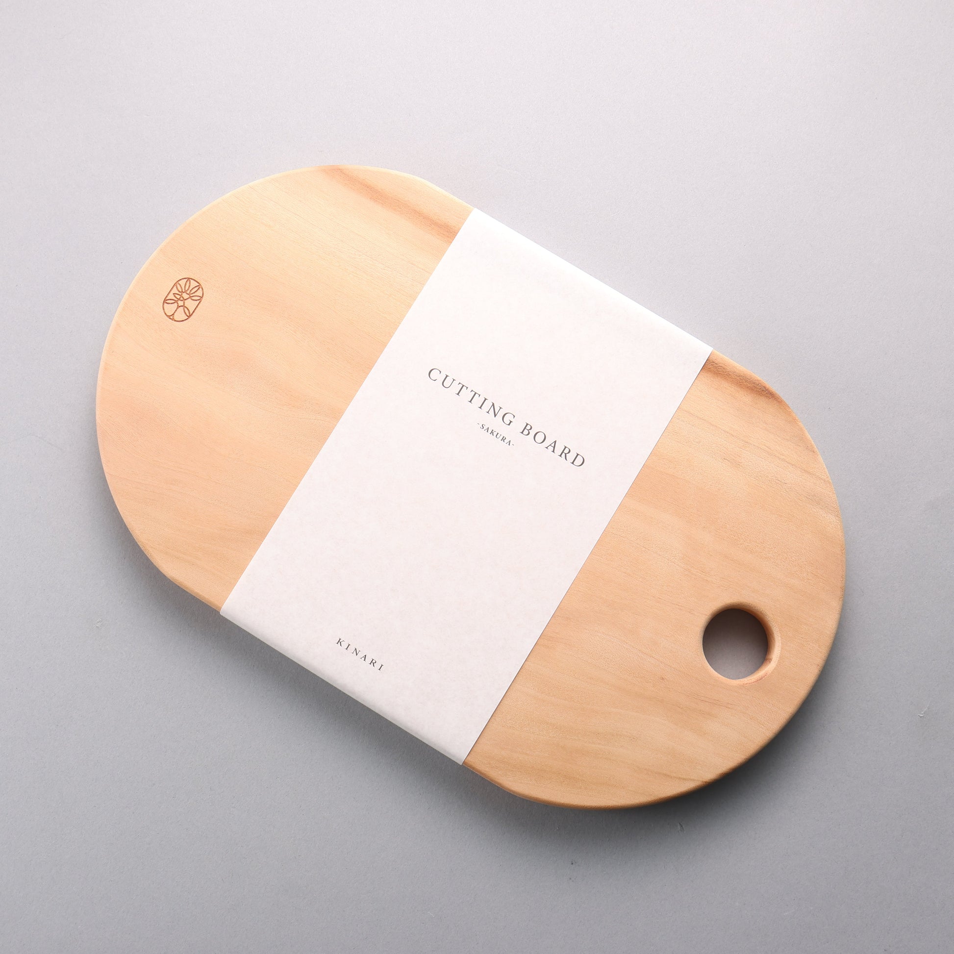 KINARI 山桜 まな板 Standard (標準) 330 x 200 x 20mm - 清助刃物