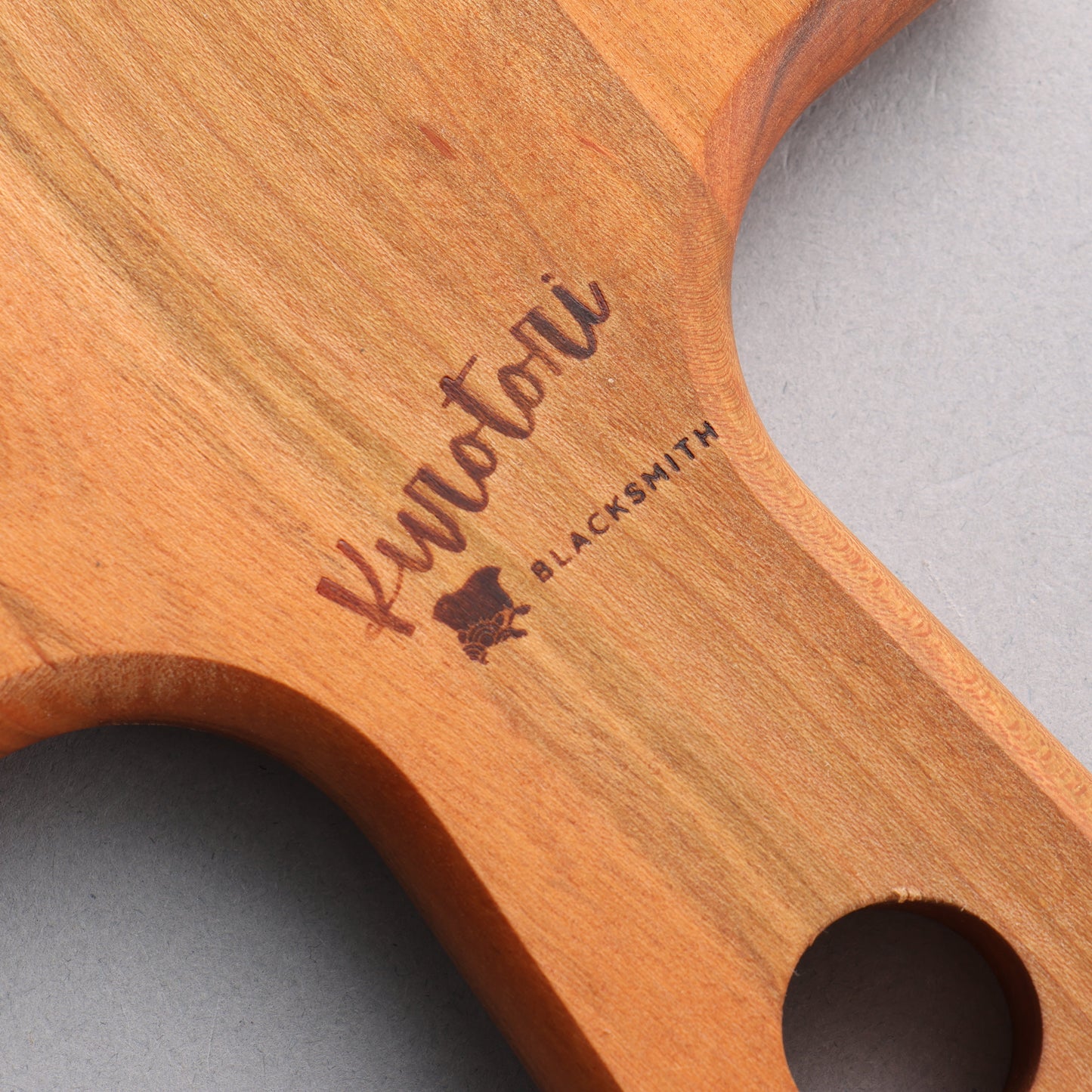 黒鳥 ウォルナット まな板 330(250) x 120 x 15mm - 清助刃物