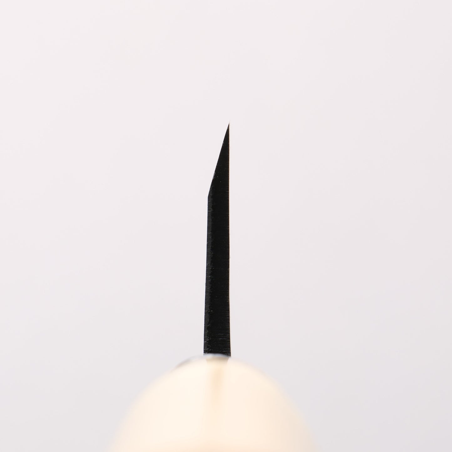 中新田 白ニ鋼 黒 出刃包丁 105mm 朴柄 - 清助刃物