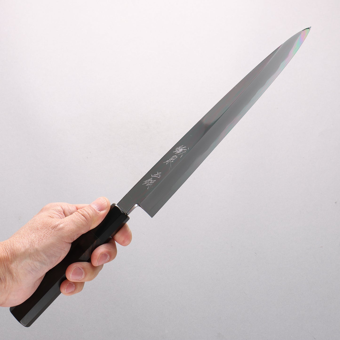 鐵泉 田中作 玉鋼 鏡面仕上げ 柳刃包丁 240mm 黒檀柄 鞘付き - 清助刃物