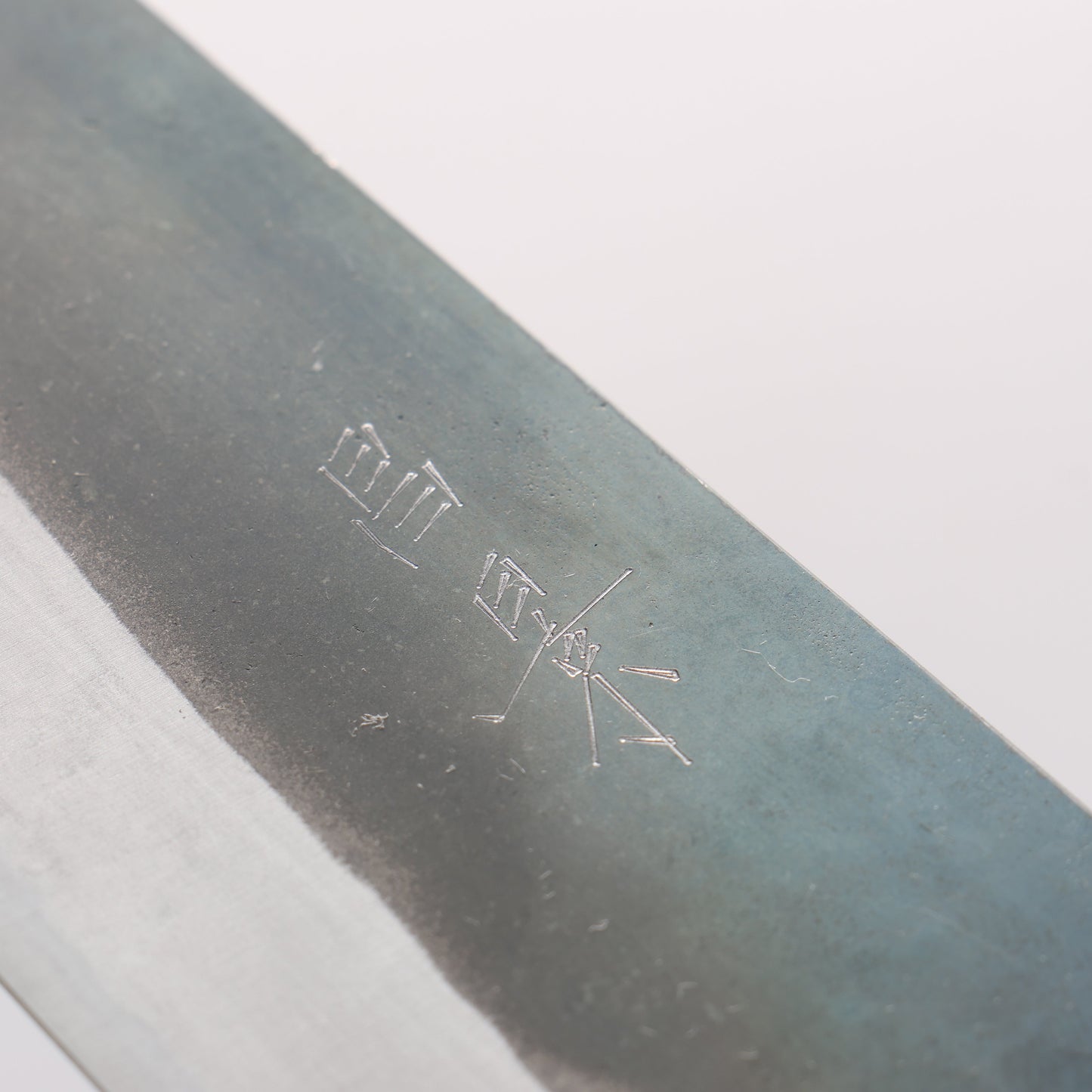 昌景 水 青ニ鋼 黒仕上げ 三徳包丁 165mm アメリカンチェリー柄 - 清助刃物