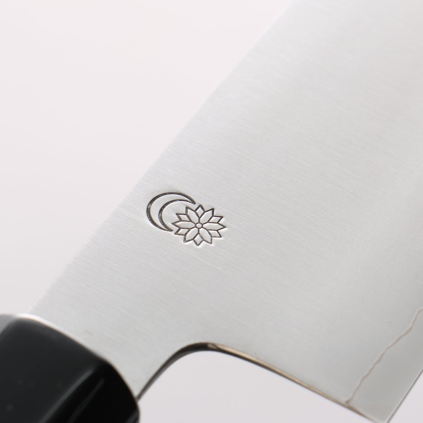 菊月 銀三鋼 暈し 切付三徳包丁 180mm 朴柄