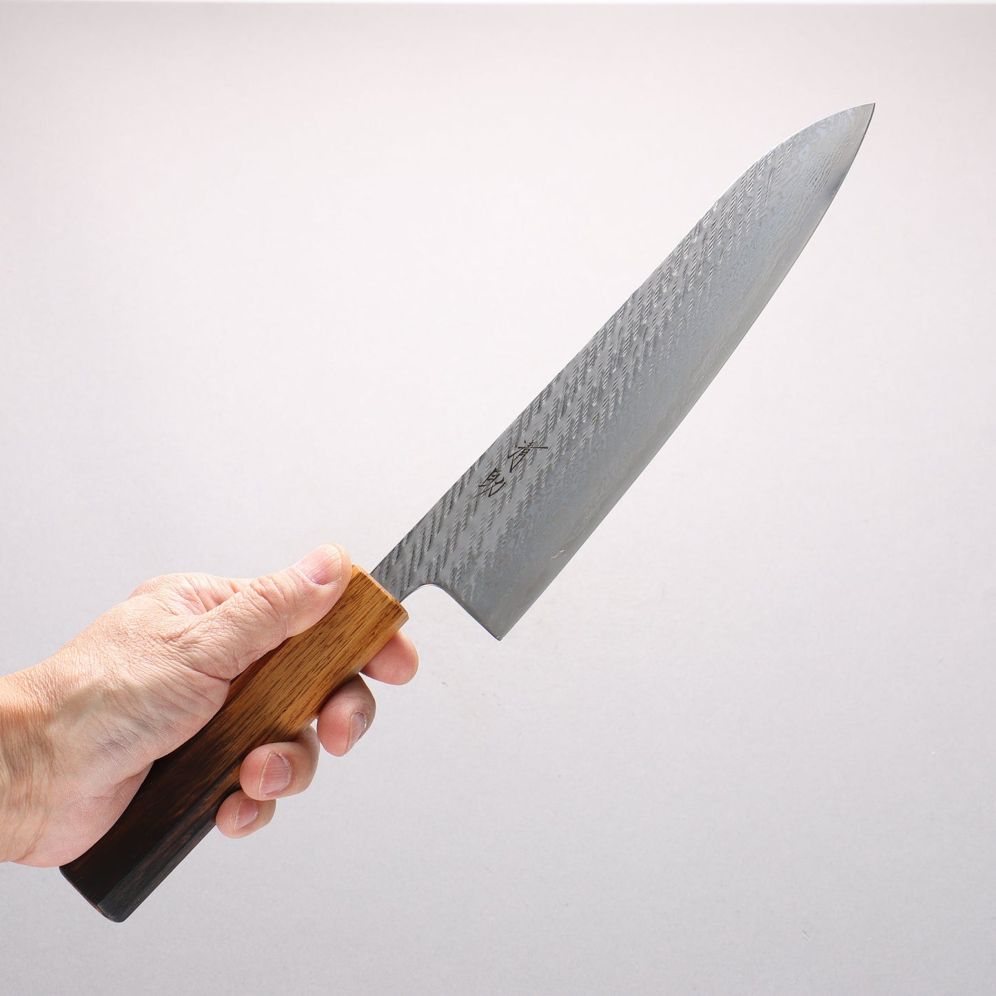 清助 AUS10 鎚目 ダマスカス 縄目 牛刀包丁 210mm 樫焼柄 - 清助刃物