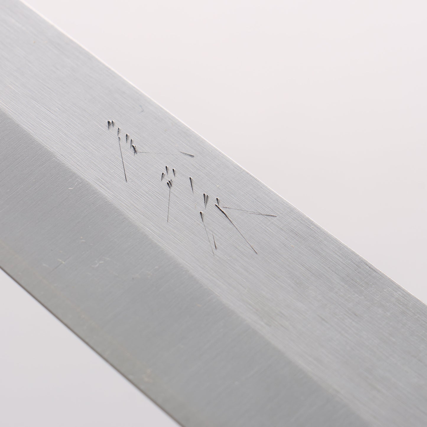 尾形 峻吾 SG2 縦目鎬横 筋引包丁 240mm 紫檀柄 - 清助刃物