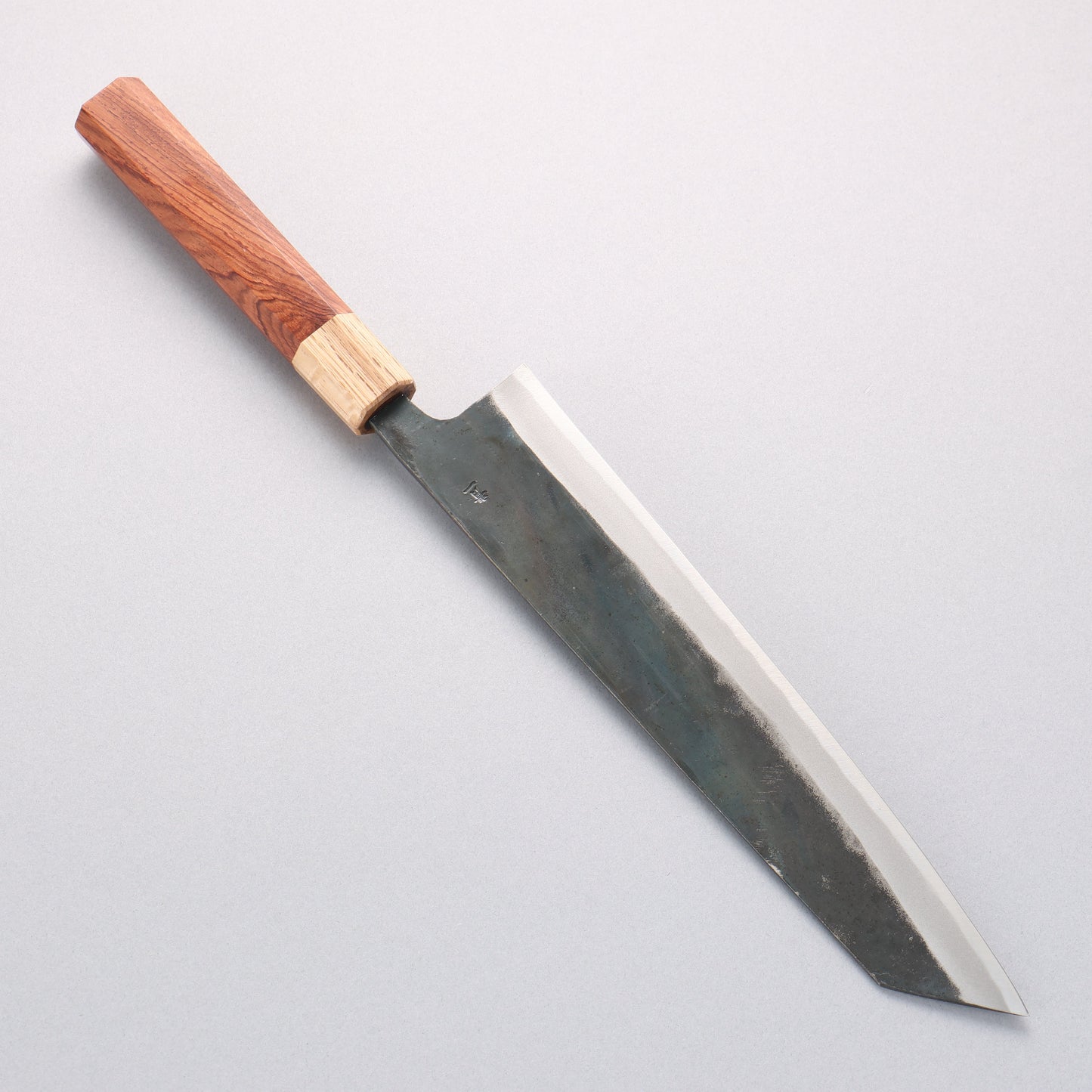清助 青一鋼 黒仕上げ 切付牛刀包丁 240mm 紫檀 (口輪：樫)柄 - 清助刃物