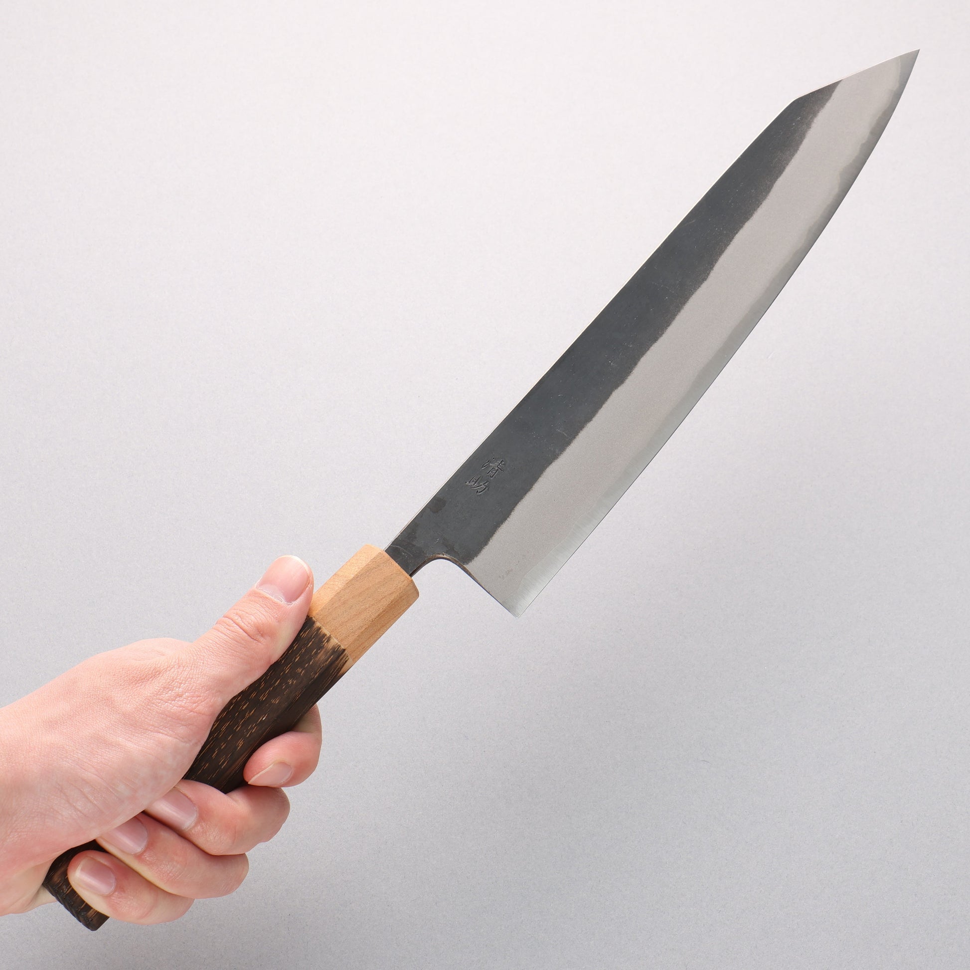 清助 青ニ鋼 黒仕上げ 切付牛刀包丁 240mm 焼栗 （口輪：サクラ）柄 - 清助刃物