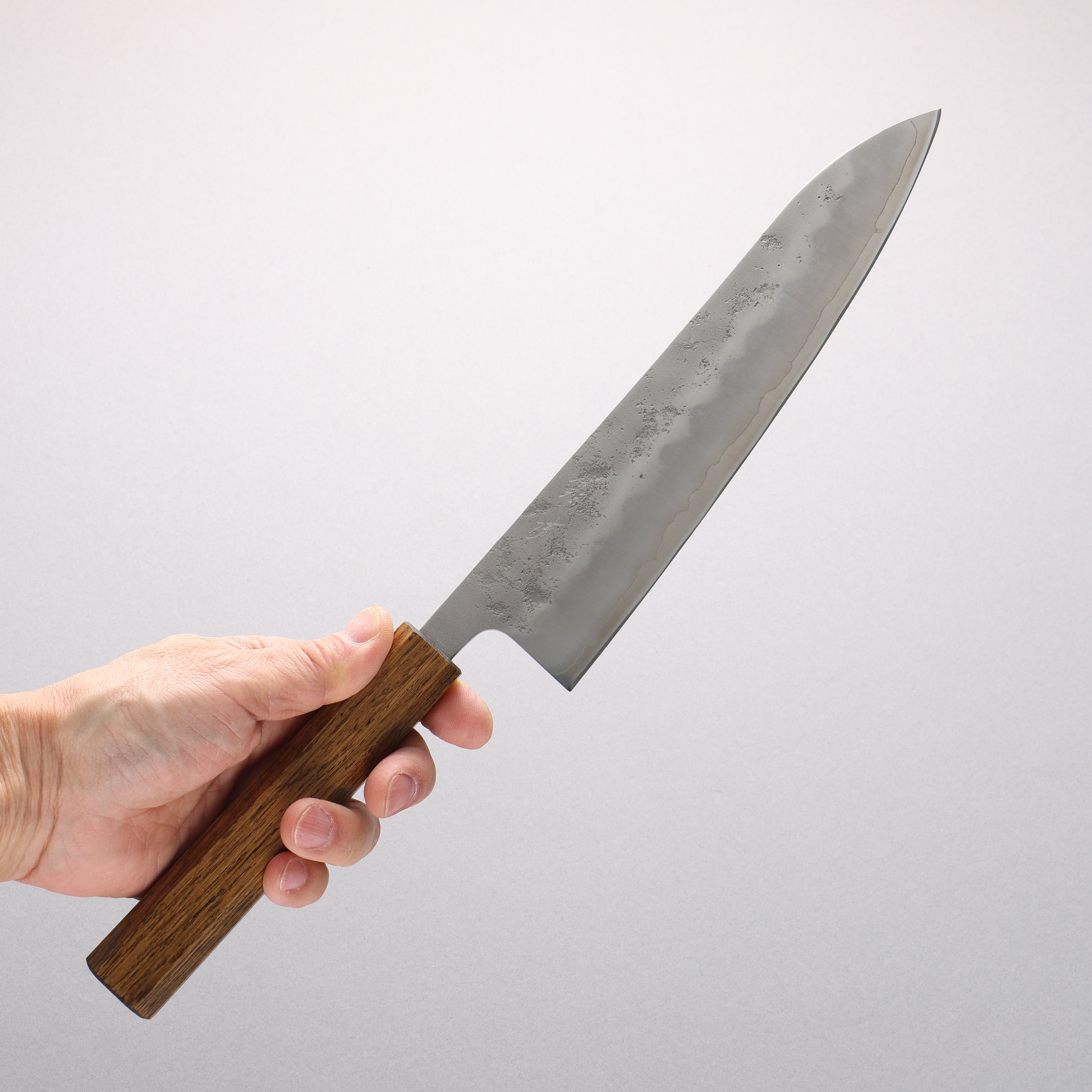 翁流 銀三鋼 梨地 牛刀包丁 210mm 樫柄 - 清助刃物
