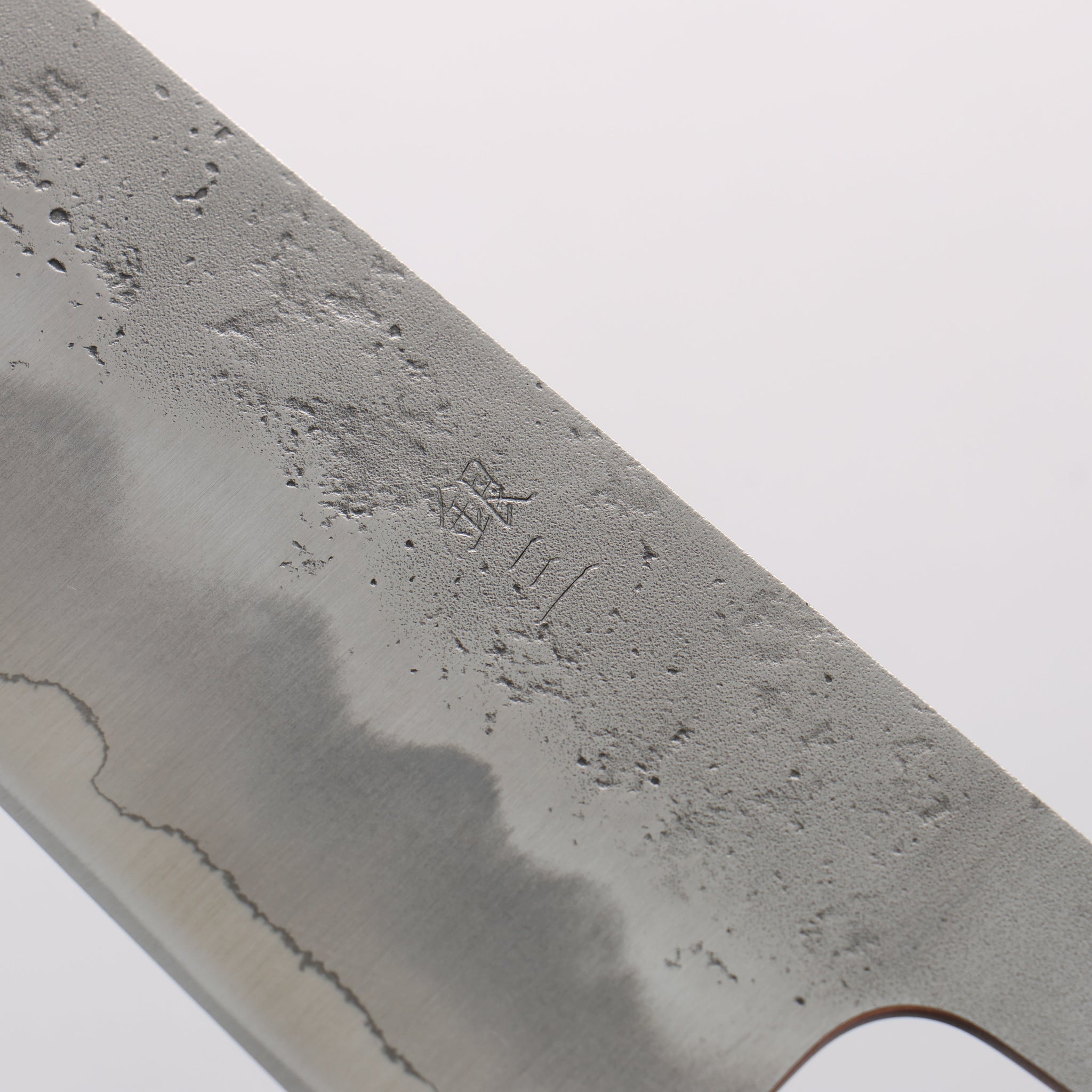 翁流 銀三鋼 梨地 牛刀包丁 210mm 樫柄 - 清助刃物