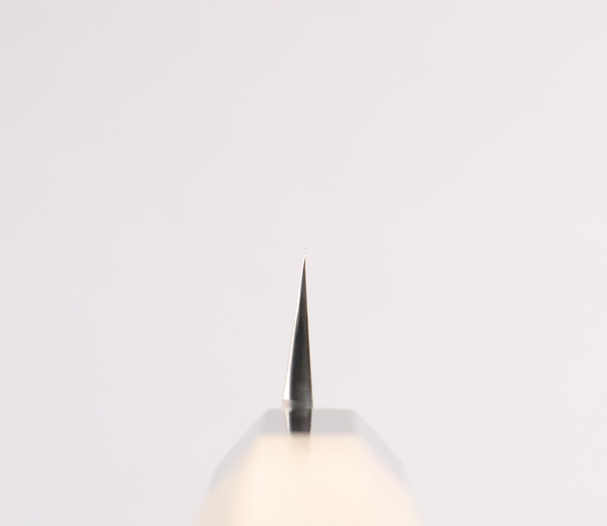 菊月 白ニ鋼 梨地 先丸蛸引包丁 270mm 朴柄 - 清助刃物