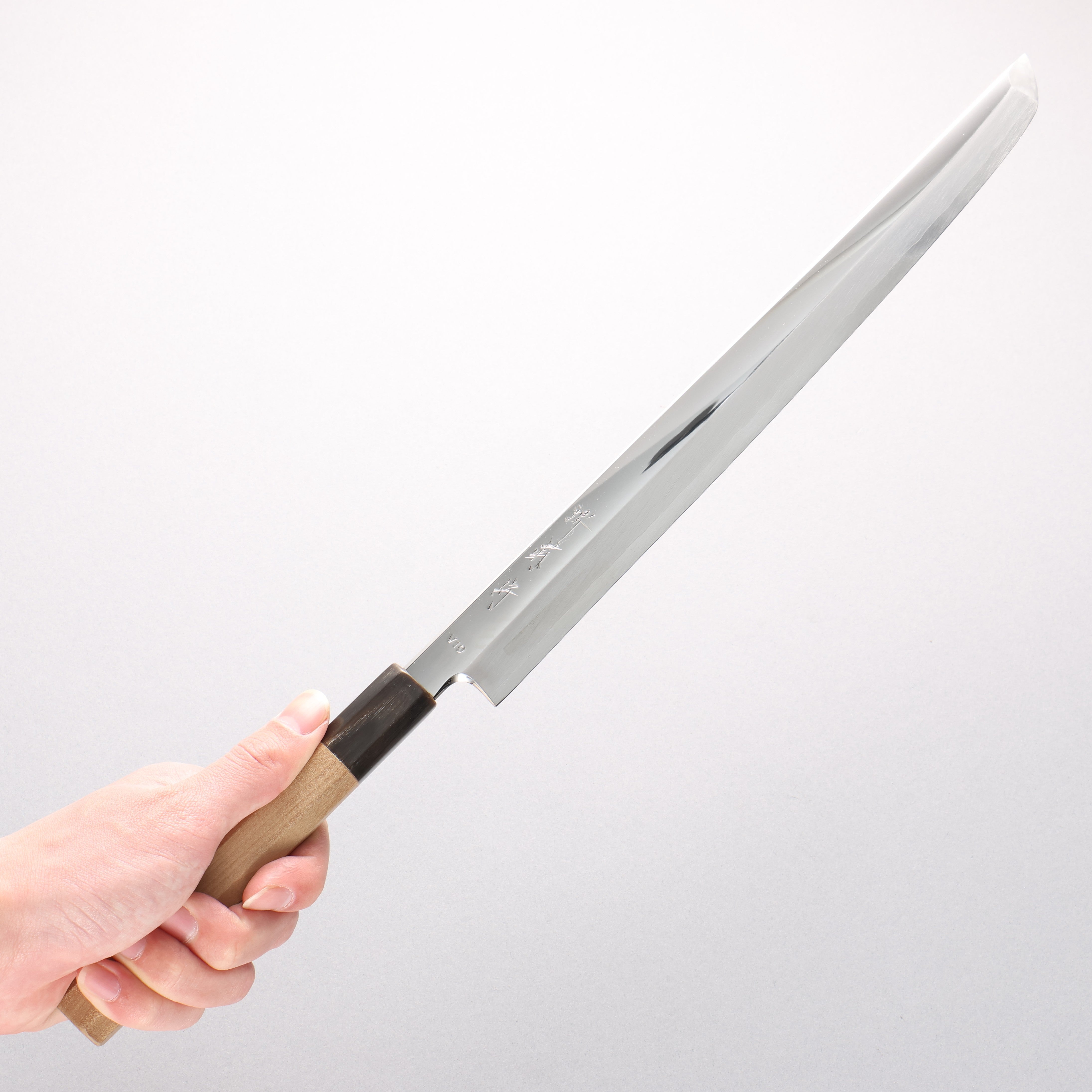 堺 菊守 V金10号 鏡面仕上げ 先丸蛸引包丁 300mm 朴柄 – 清助刃物 Japan