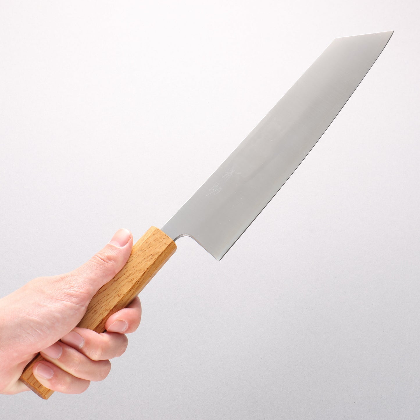 清助 銀三鋼 磨き仕上げ 切付牛刀包丁 240mm 白樫柄 - 清助刃物