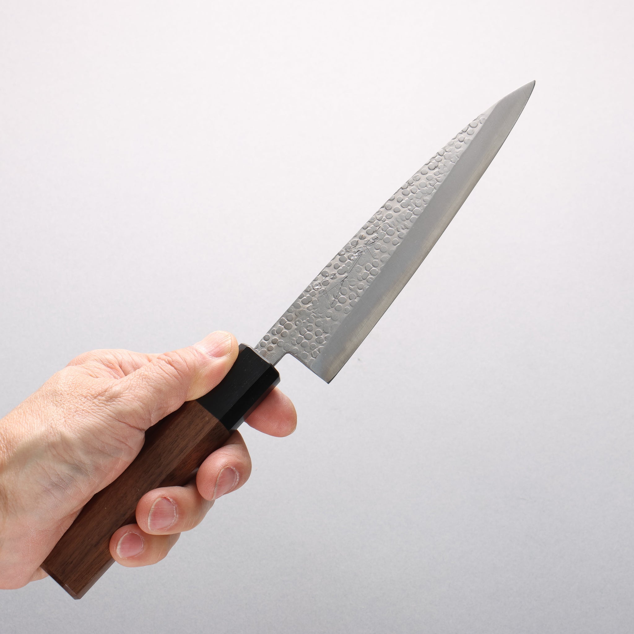 清助 銀三鋼 鎚目(丸) ペティーナイフ 150mm ウォルナット柄