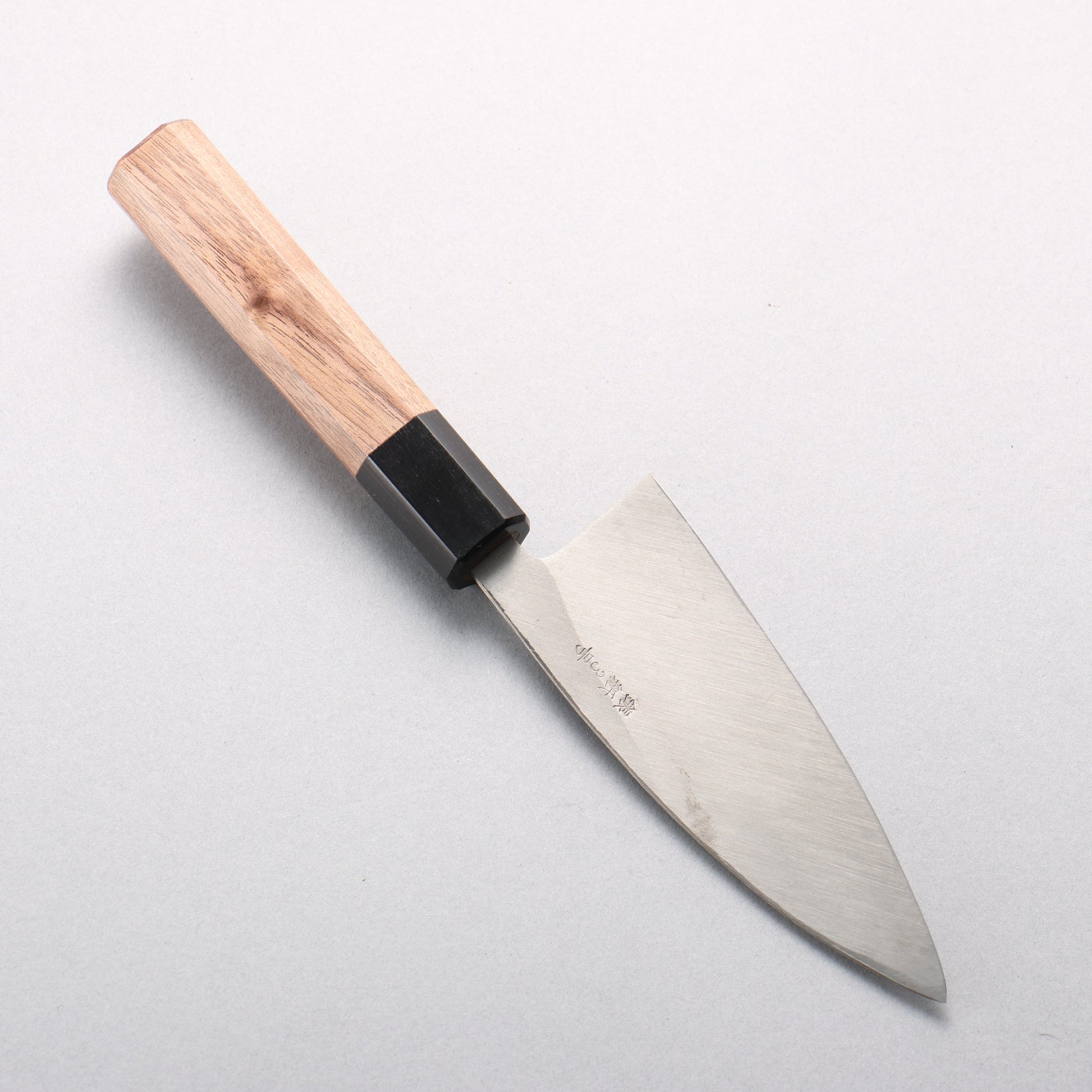 清助 銀三鋼 鎚目(丸) 鯵切り包丁 120mm ウォルナット柄 - 清助刃物