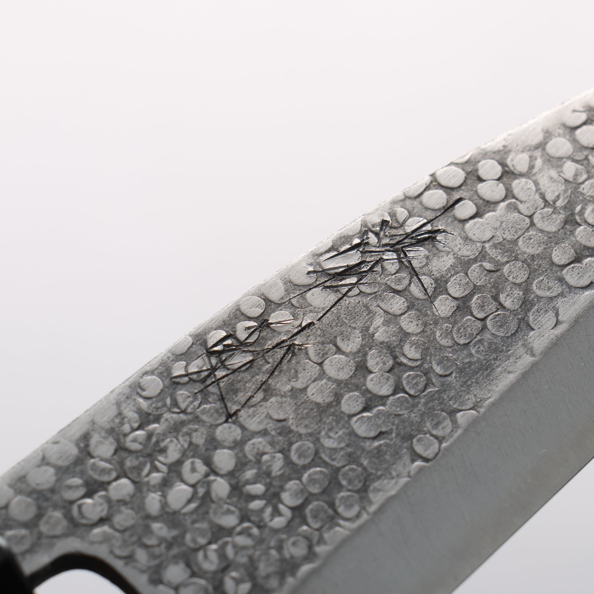 清助 銀三鋼 鎚目(丸) 鯵切り包丁 120mm ウォルナット柄