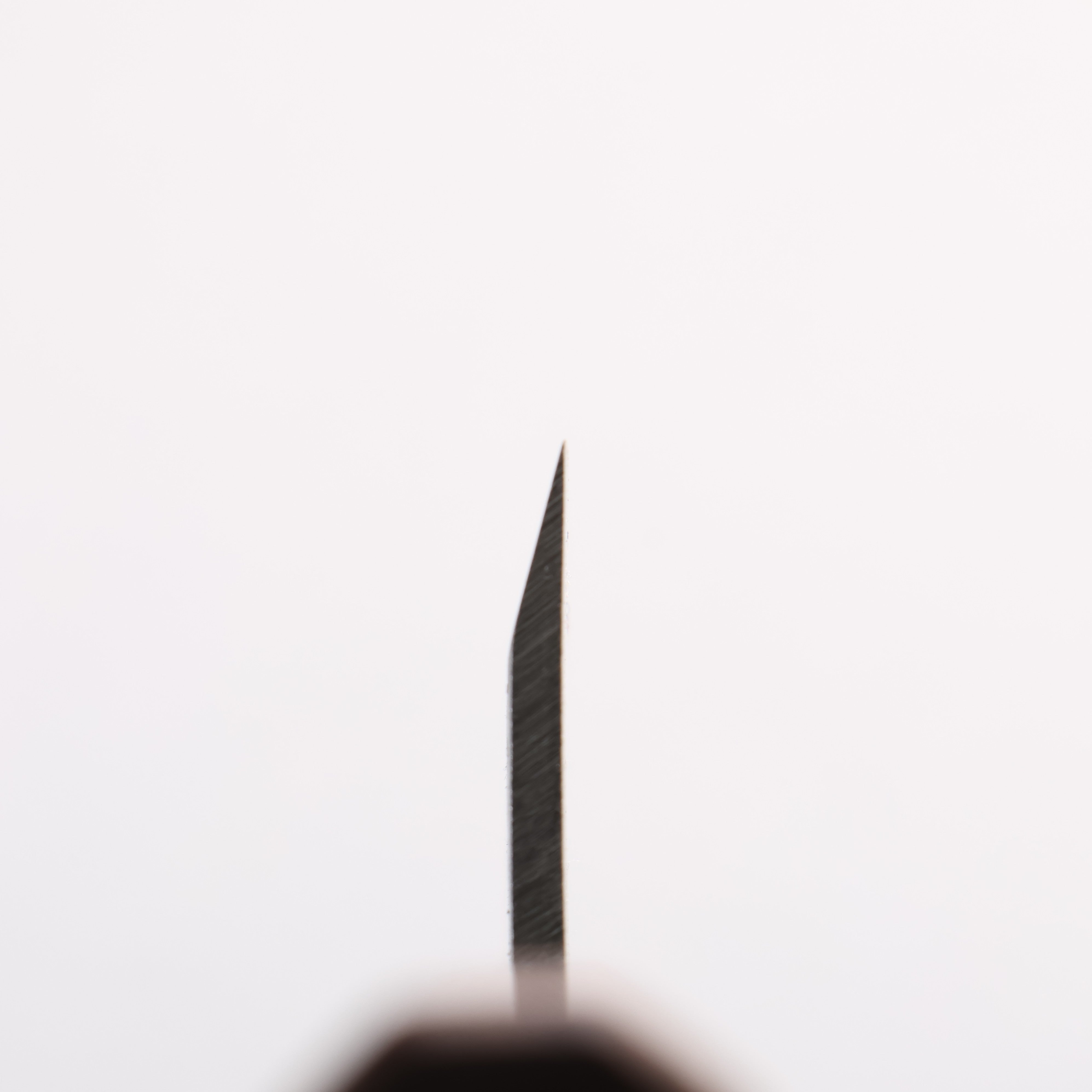 清助 銀三鋼 鎚目(丸) 鯵切り包丁 120mm ウォルナット柄