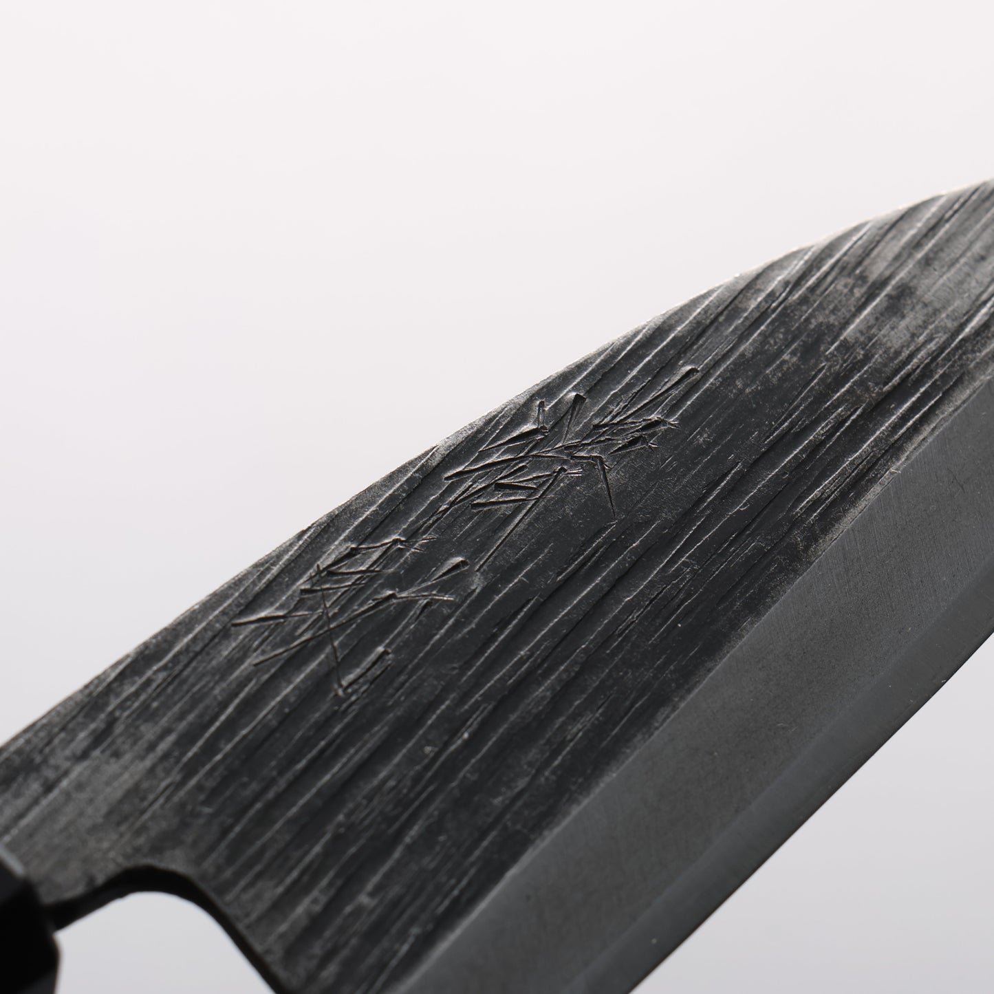 清助 青ニ鋼 黒仕上げ 鯵切り包丁 105mm ウォルナット柄 - 清助刃物