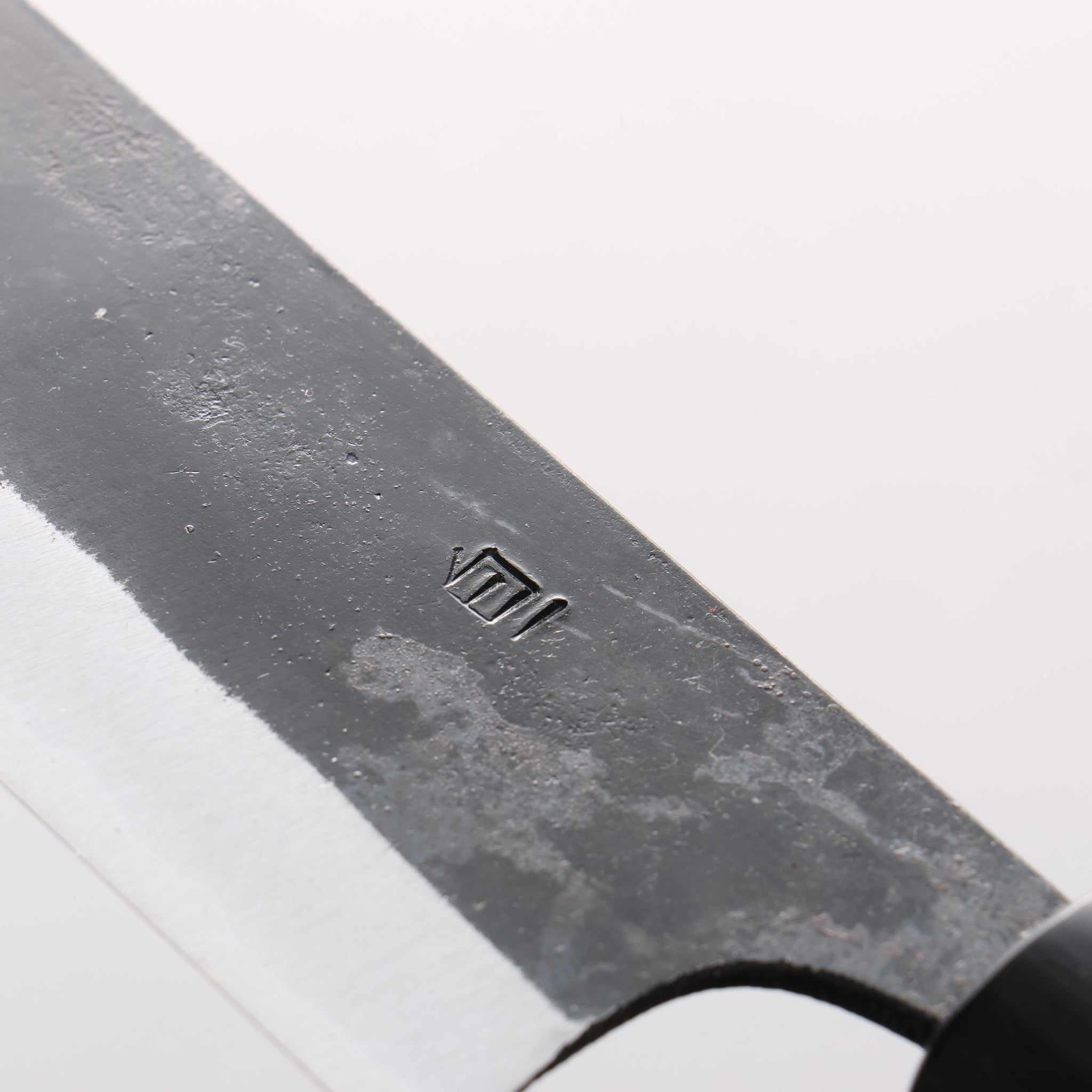 鬼尋 白一鋼 黒仕上げ 菜切包丁 140mm 紫檀 (口輪：黒合板)柄