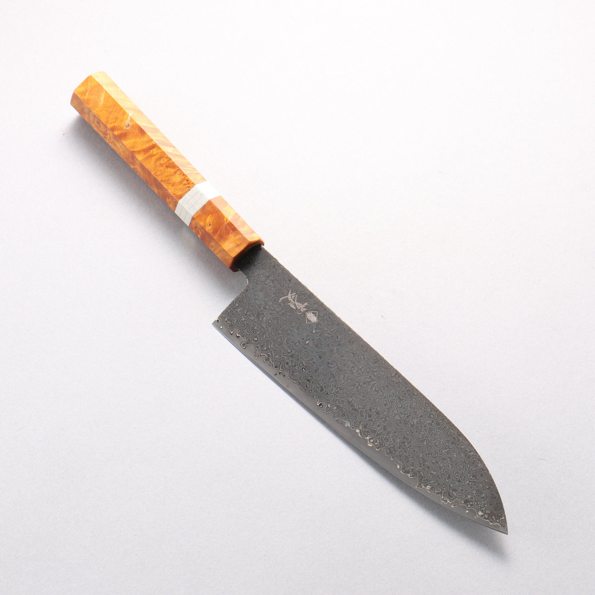 寛丈 SG2 黒ダマスカス 三徳包丁 180mm 茶スタビライズドウッド (銀リング)柄 - 清助刃物