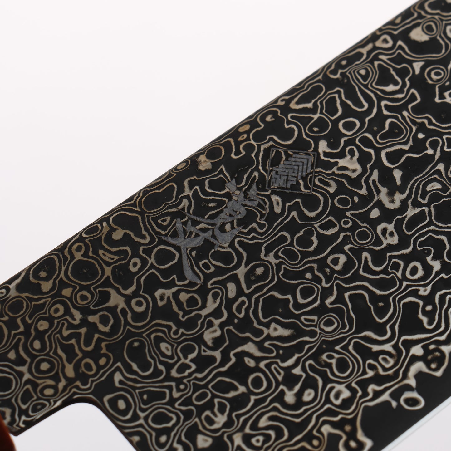 寛丈 SG2 黒ダマスカス 三徳包丁 180mm 茶スタビライズドウッド (銀リング)柄 - 清助刃物