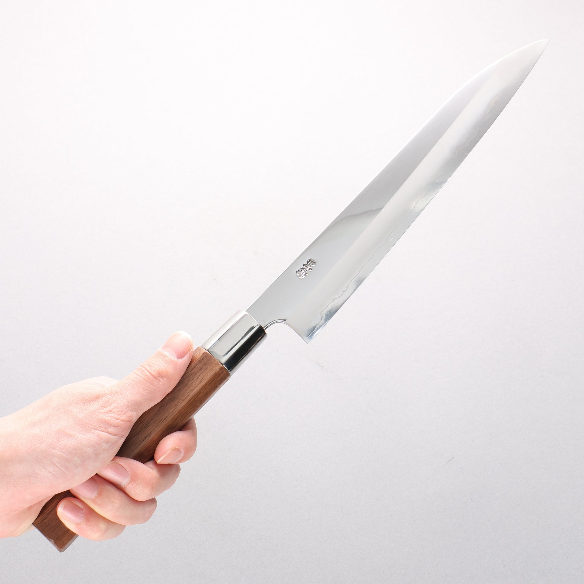 黒鳥 銀三鋼 磨き仕上げ 柳刃包丁 240mm ウォルナット柄 - 清助刃物
