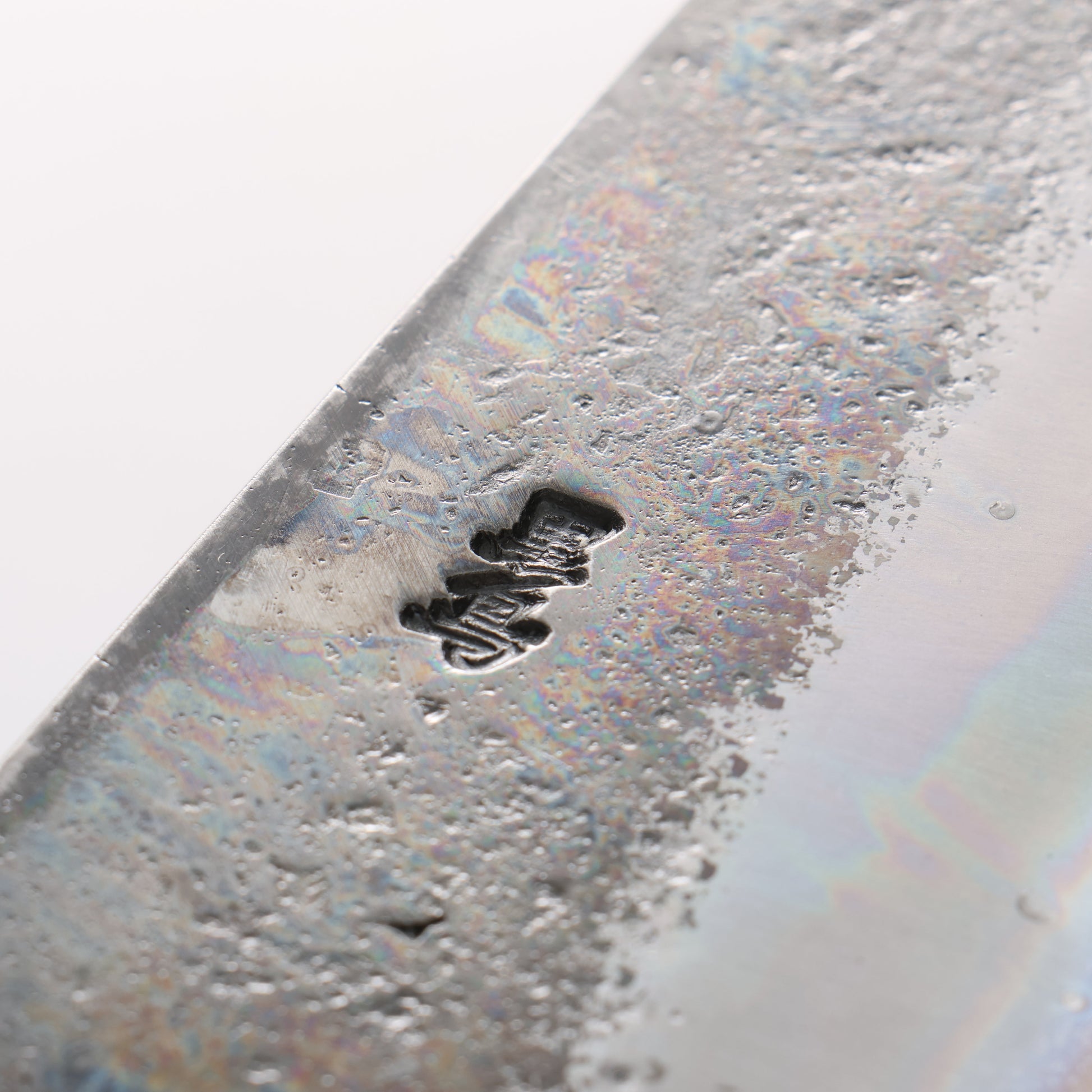 黒鳥 青ニ鋼 黒仕上げ 包丁 240mm 白鹿角柄 - 清助刃物