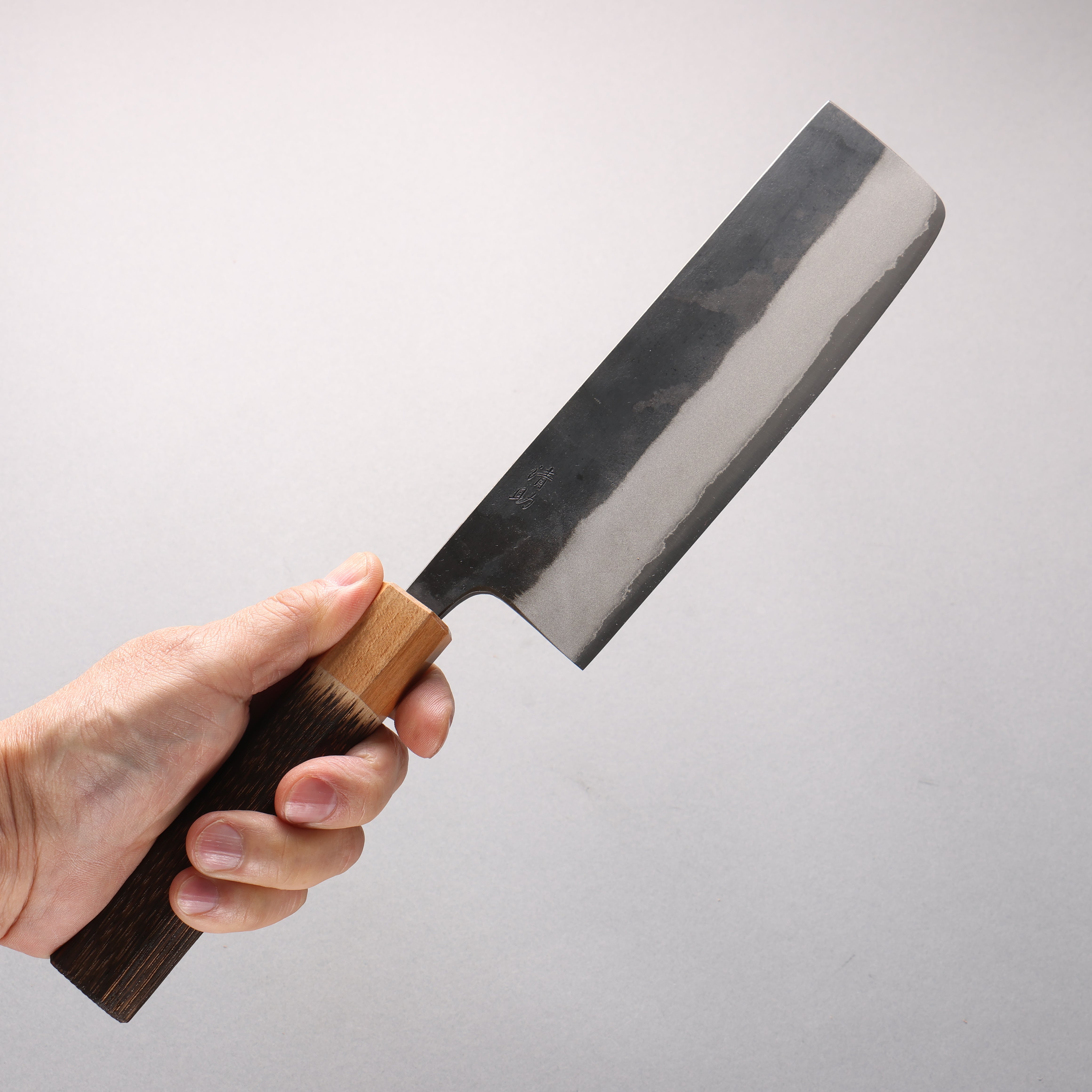 清助 青ニ鋼 黒仕上げ 菜切包丁 165mm 焼栗 （口輪：サクラ）柄 - 清助刃物