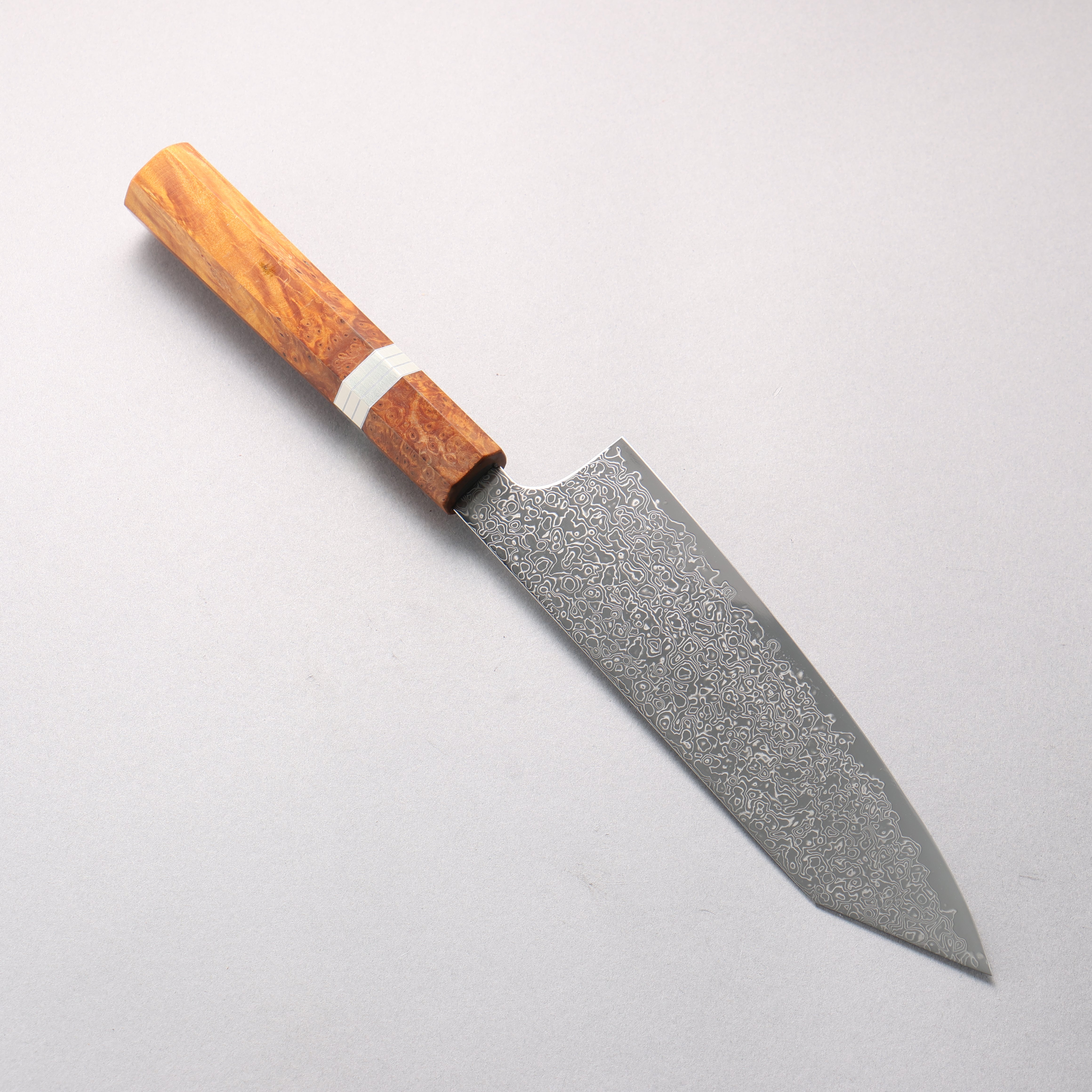 寛丈 SG2 ダマスカス 磨き仕上げ 切付三徳包丁 180mm 茶スタビライズドウッド (銀リング)柄 - 清助刃物