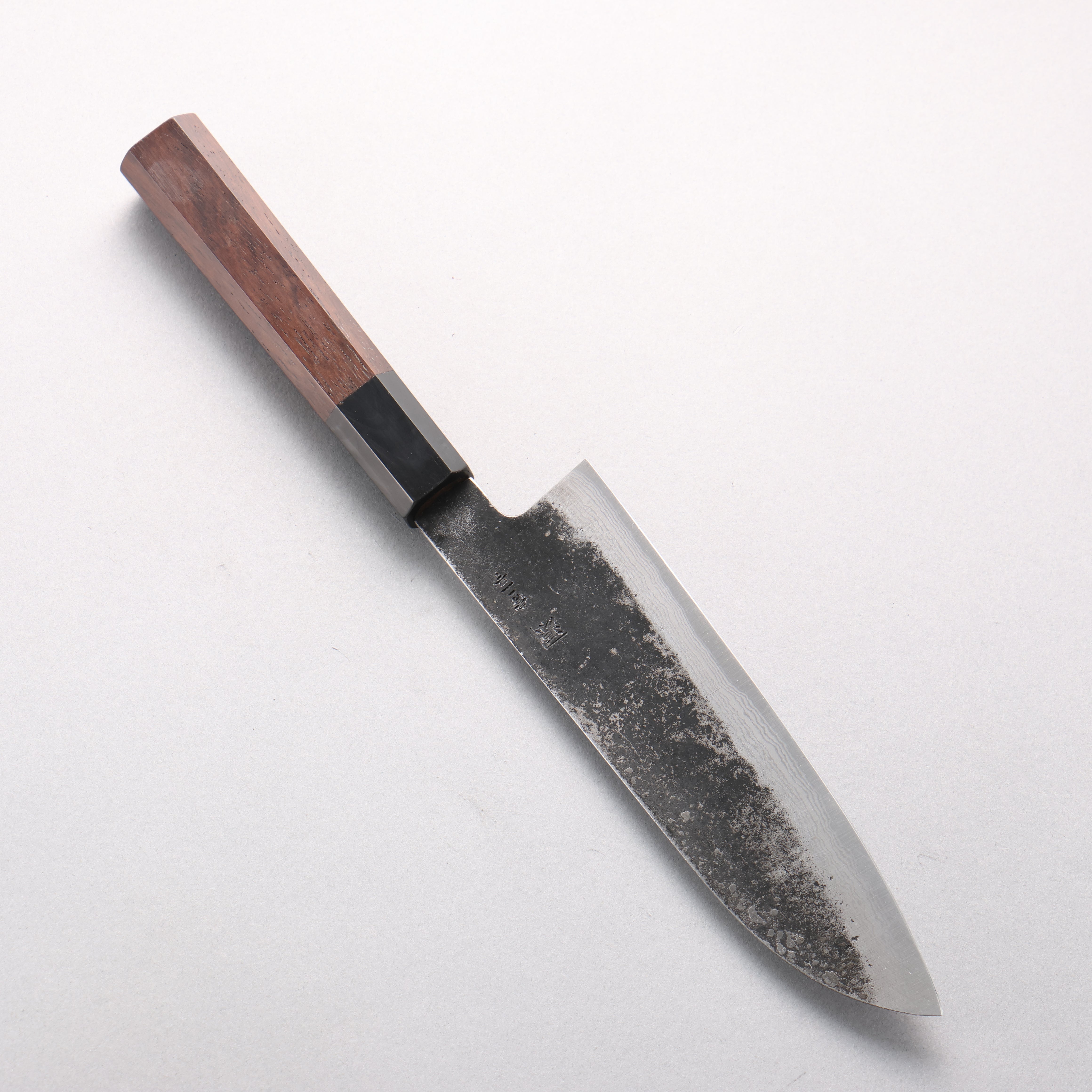 田中 誠貴 鉄火 青ニ鋼 黒打 ダマスカス 三徳包丁 170mm ウォルナット柄 - 清助刃物
