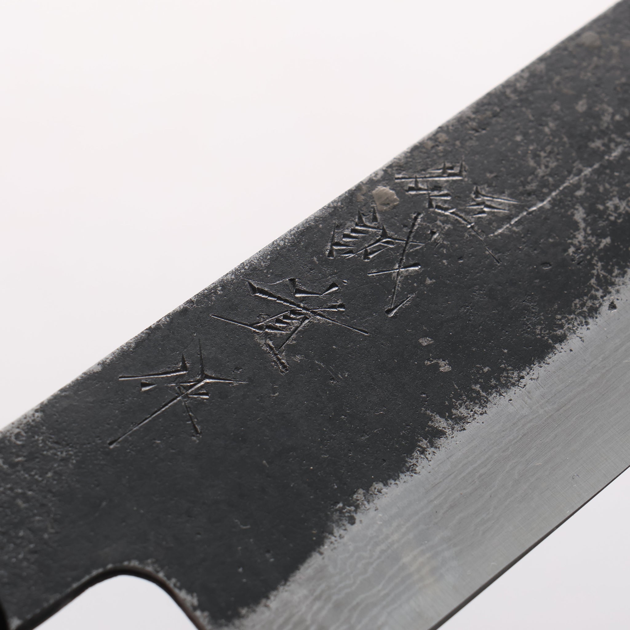 田中 誠貴 鉄火 青ニ鋼 黒打 ダマスカス 三徳包丁 170mm ウォルナット柄 - 清助刃物