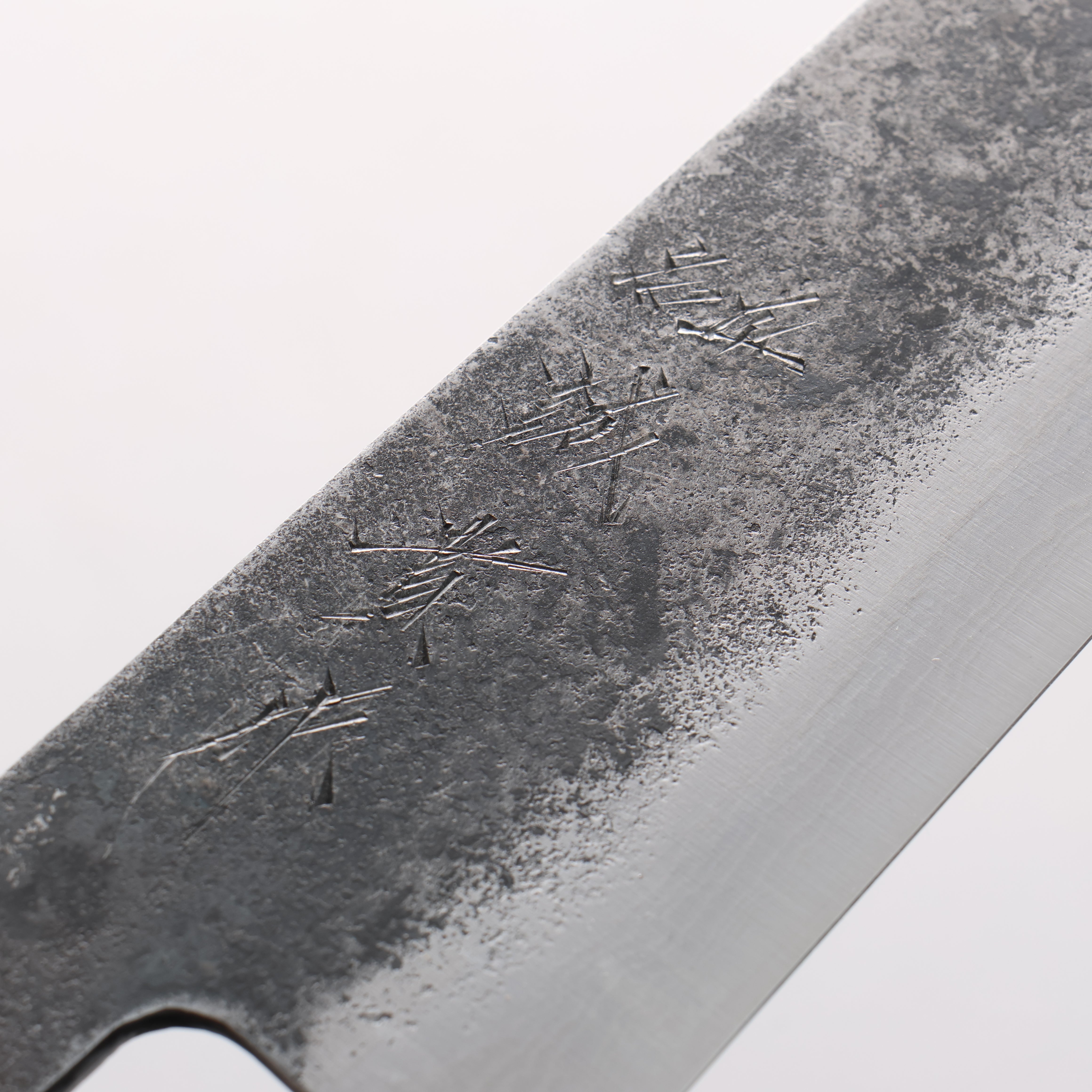 田中 誠貴 青ニ鋼 ダマスカス 黒打 三徳包丁 170mm 朴柄 - 清助刃物