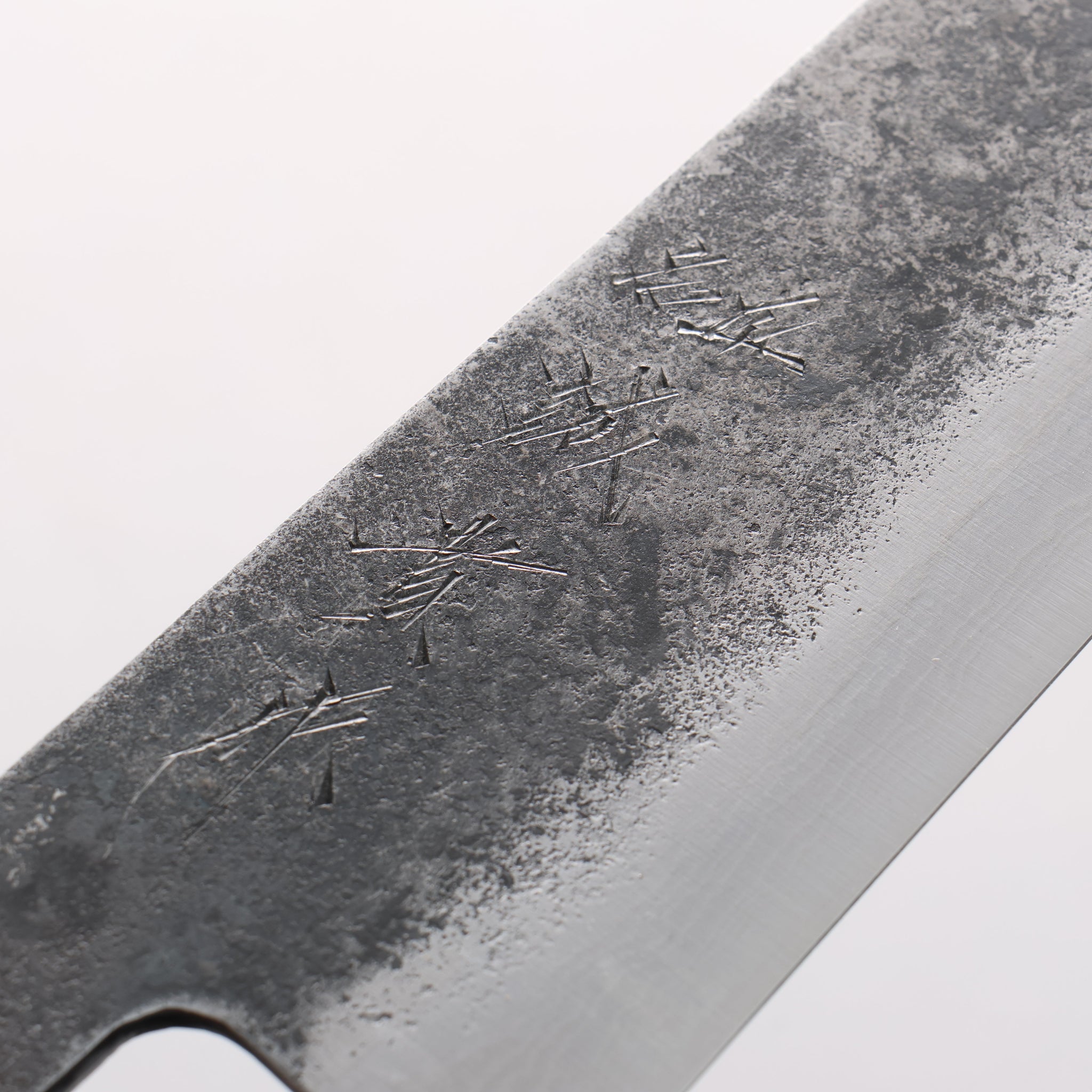 田中 誠貴 青ニ鋼 ダマスカス 黒打 三徳包丁 170mm 朴柄 - 清助刃物
