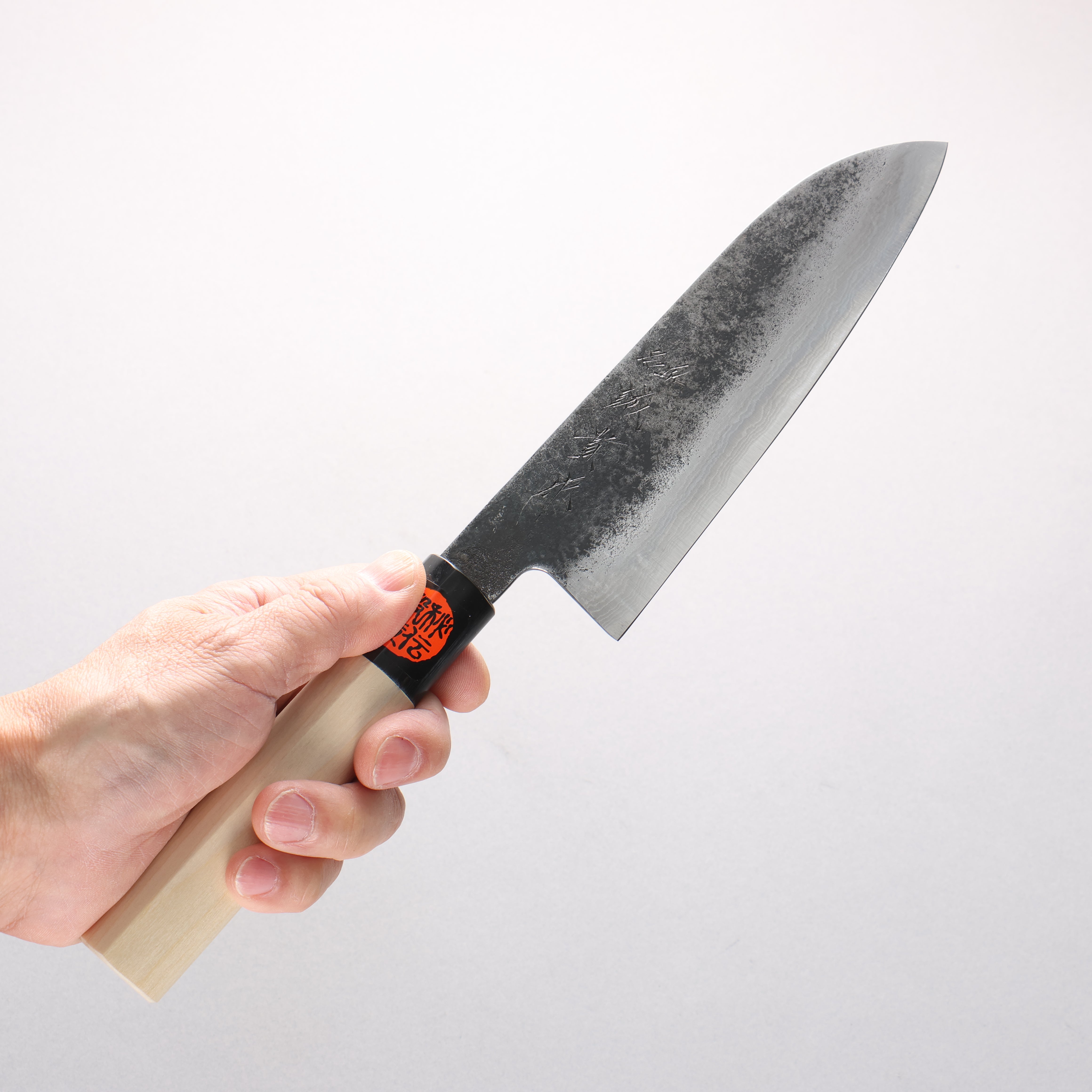 田中 誠貴 青ニ鋼 ダマスカス 黒打 三徳包丁 170mm 朴柄 - 清助刃物