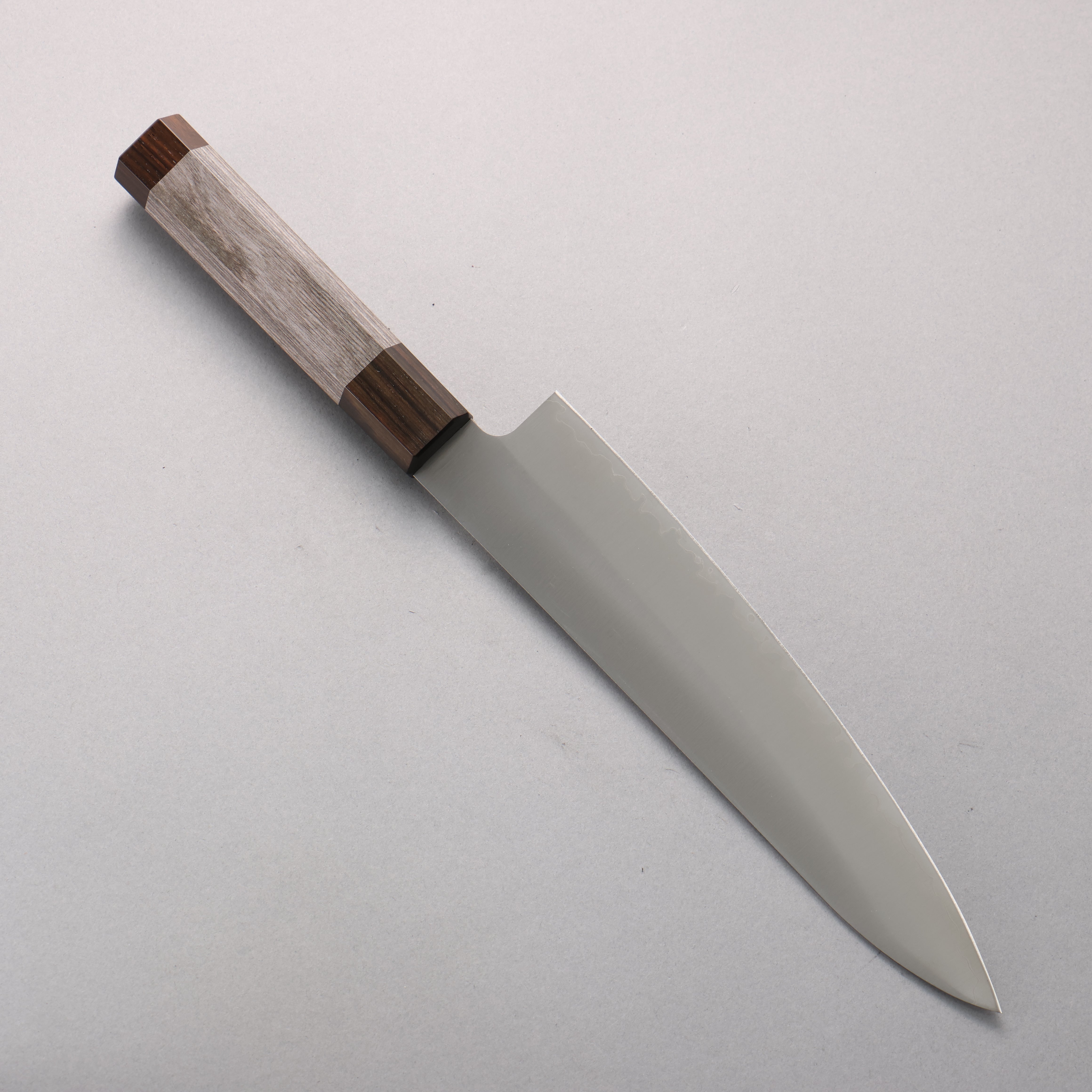 兼常 SG2 牛刀包丁 210mm グレー合板柄 - 清助刃物