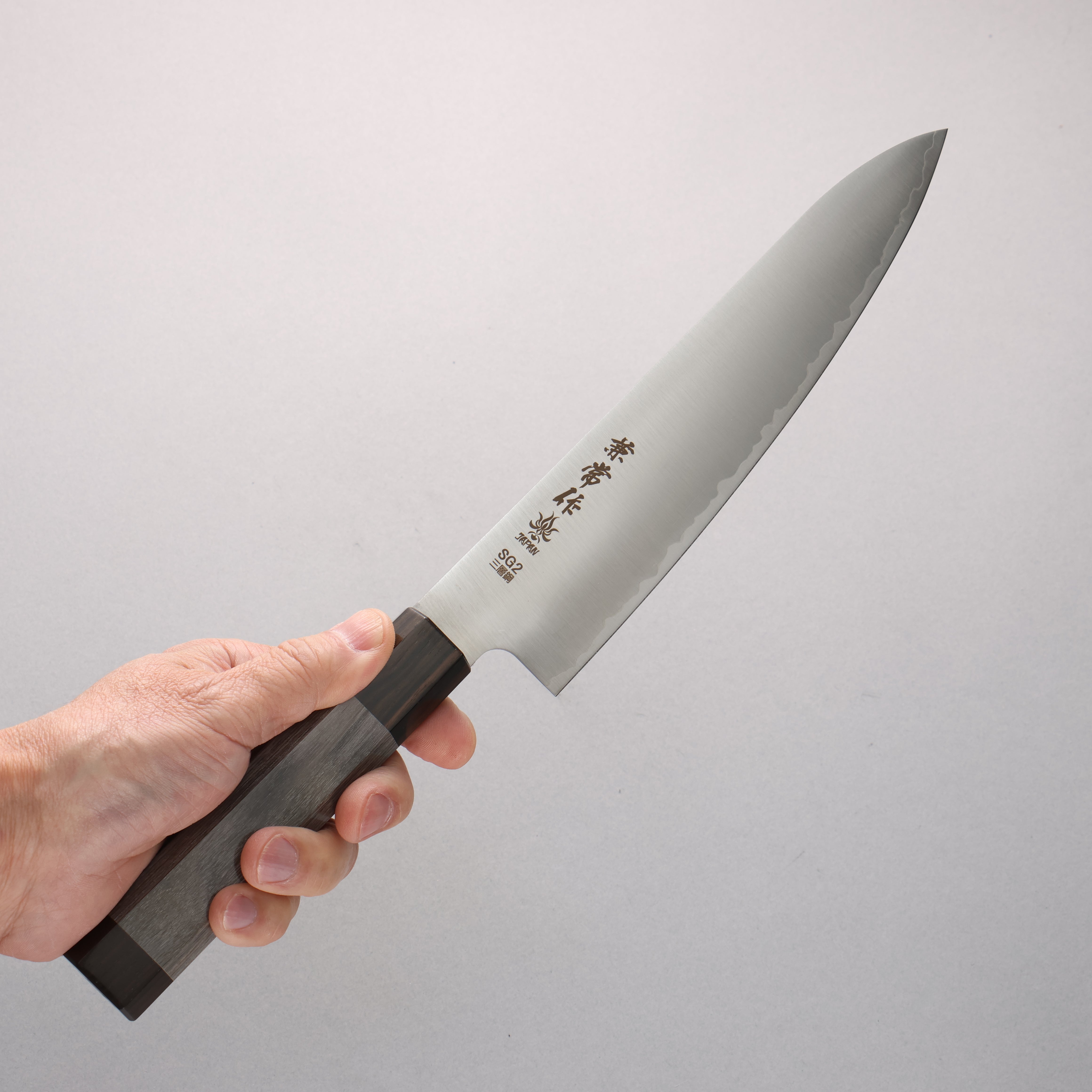 兼常 SG2 牛刀包丁 210mm グレー合板柄 - 清助刃物