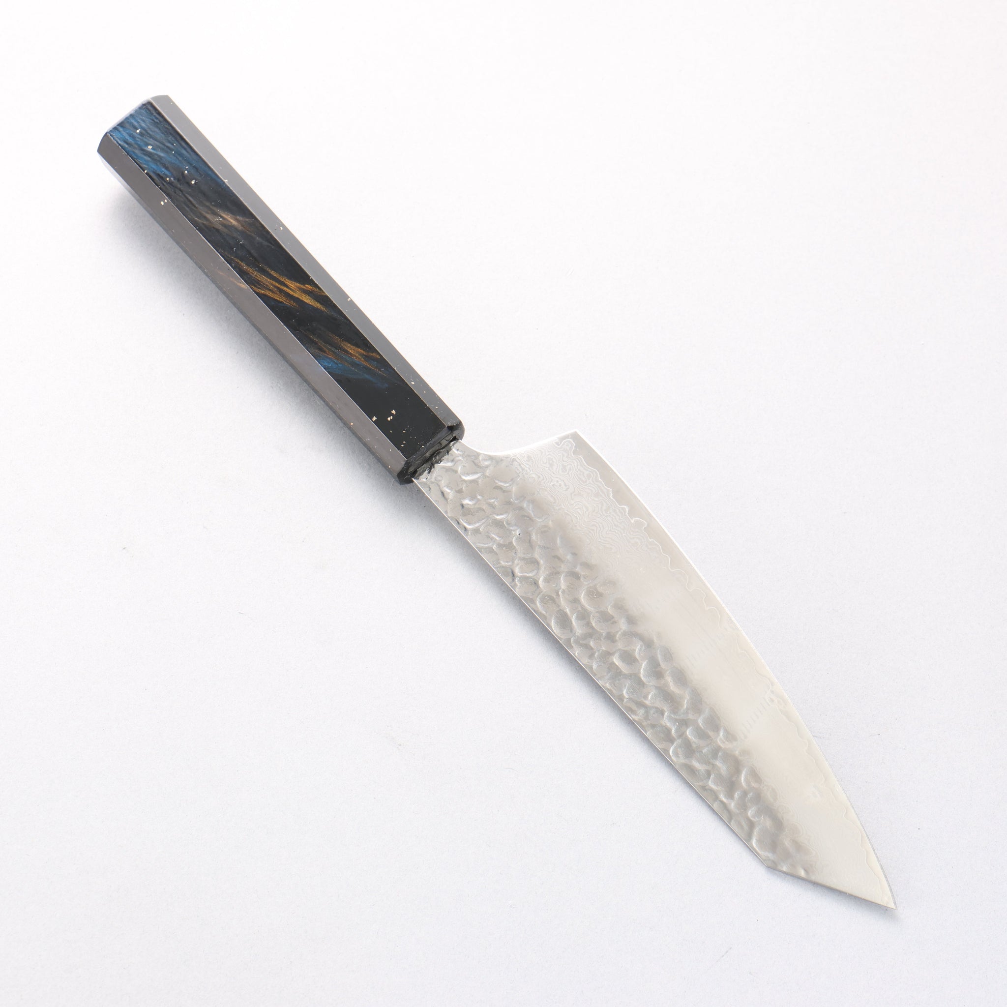 堺 孝行 V金10号 33層ダマスカス 剣型三徳包丁 160mm 樫の木漆塗り(彩宇)柄 - 清助刃物