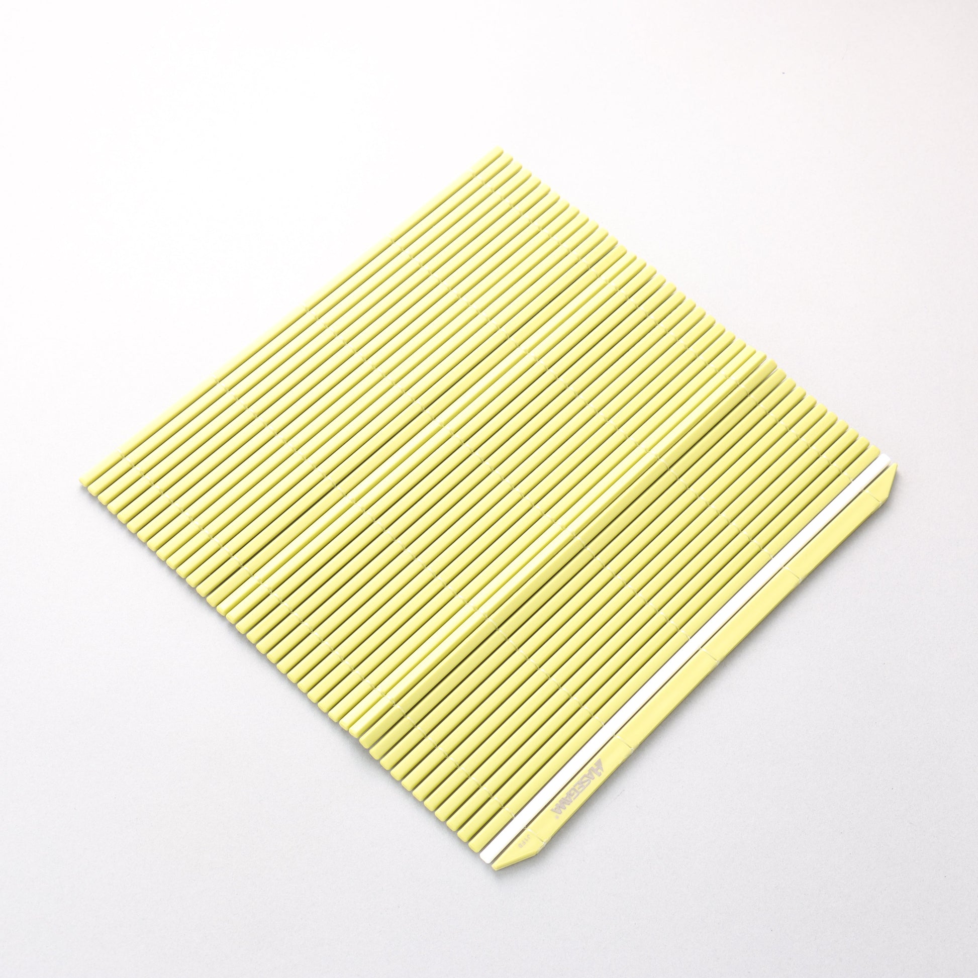 長谷川まな板 巻きす M 250mm x 240mm - 清助刃物