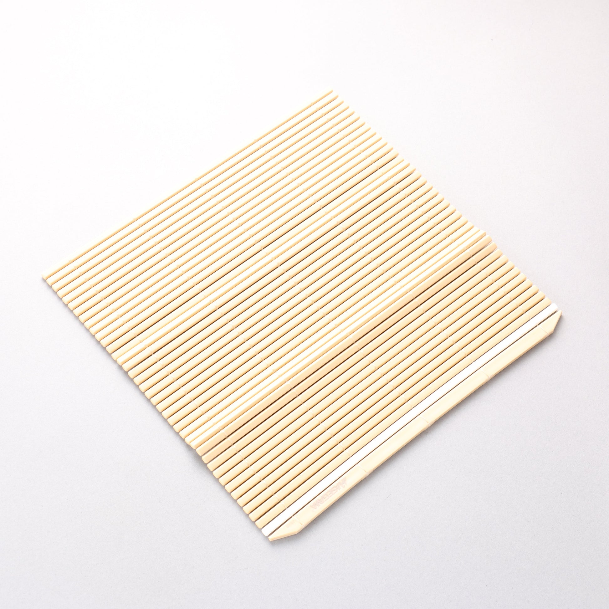 長谷川まな板 巻きす M 250mm x 240mm - 清助刃物