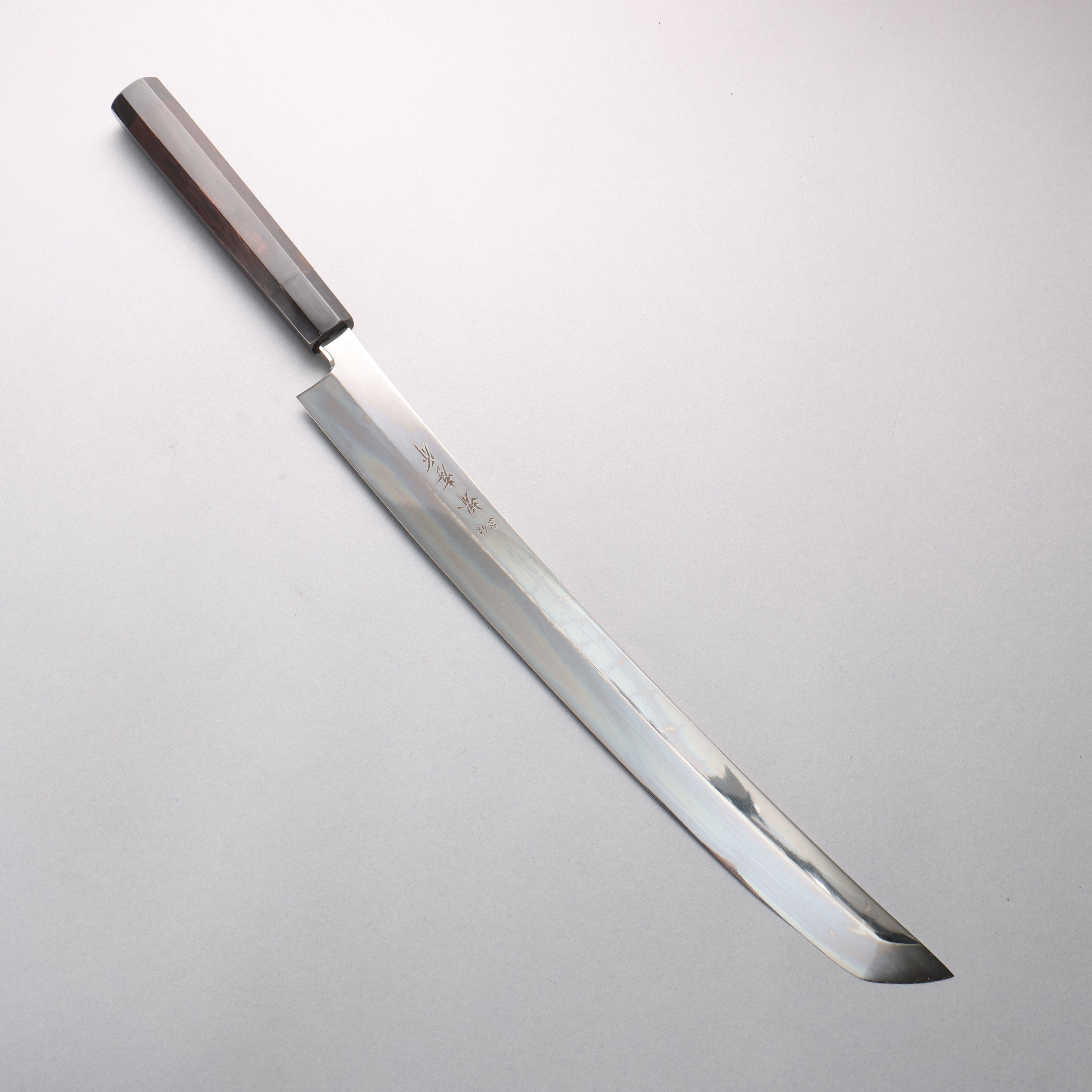 堺 孝行 本焼き 銀三鋼 鏡面仕上げ 先丸柳刃包丁 390mm 黒檀 (口輪:ダブル黒水牛）柄 鞘付き - 清助刃物