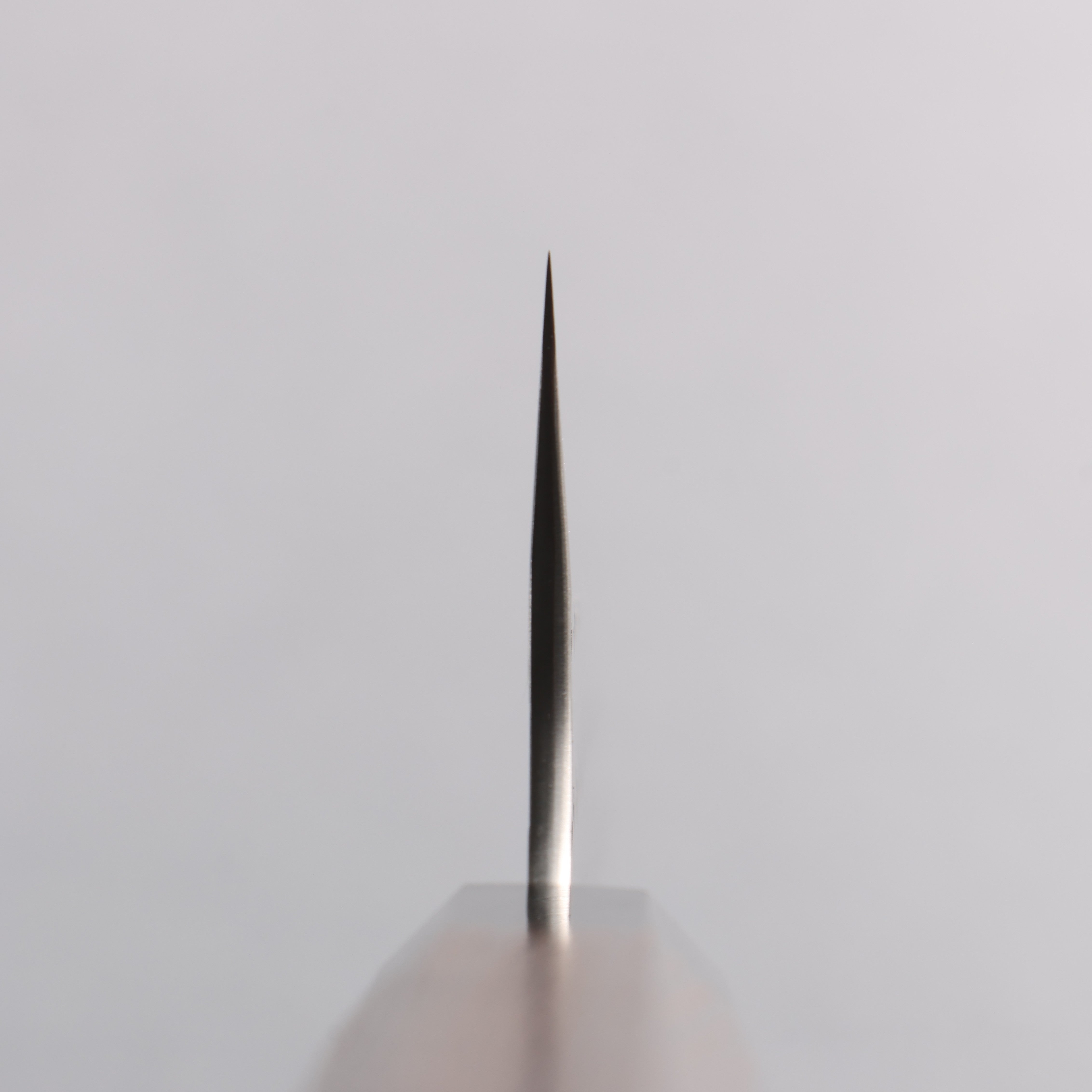 尾形 峻吾 SPG STRIX 鎚目 ダマスカス 牛刀包丁 210mm ウエンジ (口輪：黒水牛角) 柄 - 清助刃物