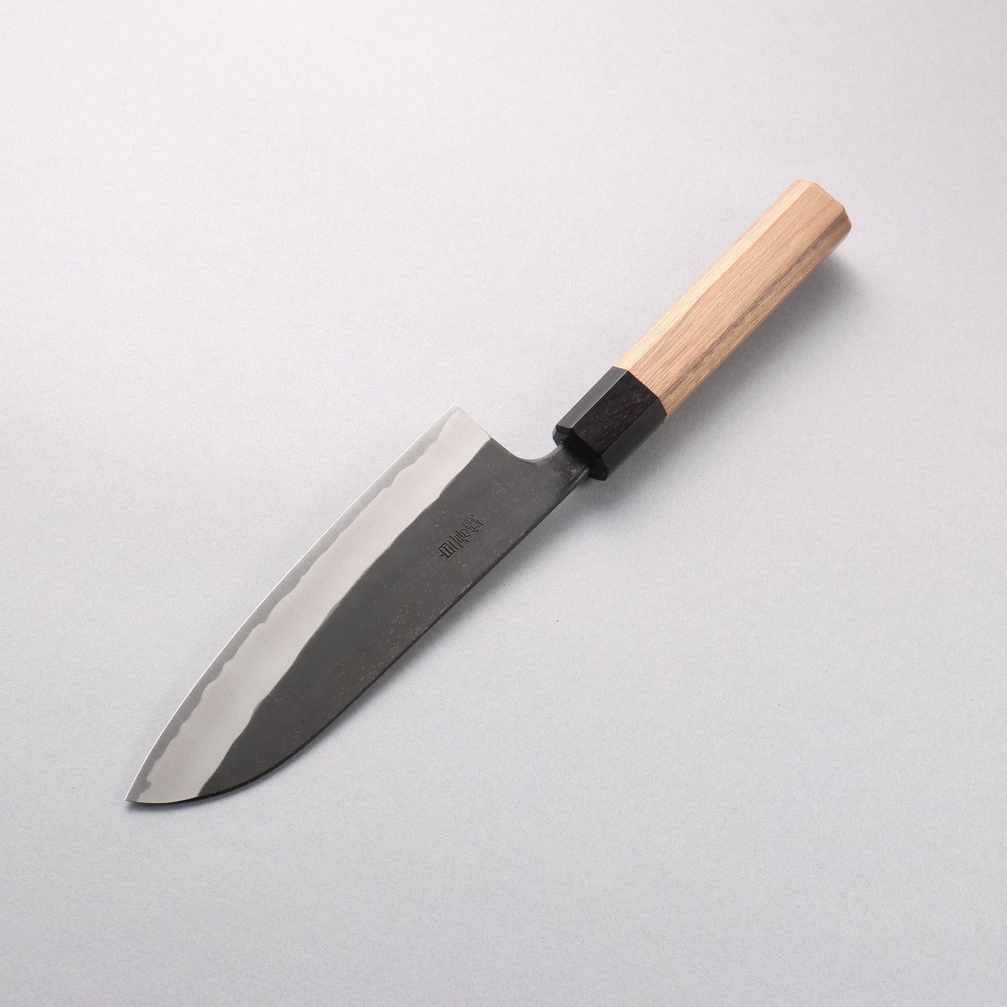 山本 直 白ニ鋼 黒仕上げ 三徳包丁 170mm ウォルナット柄