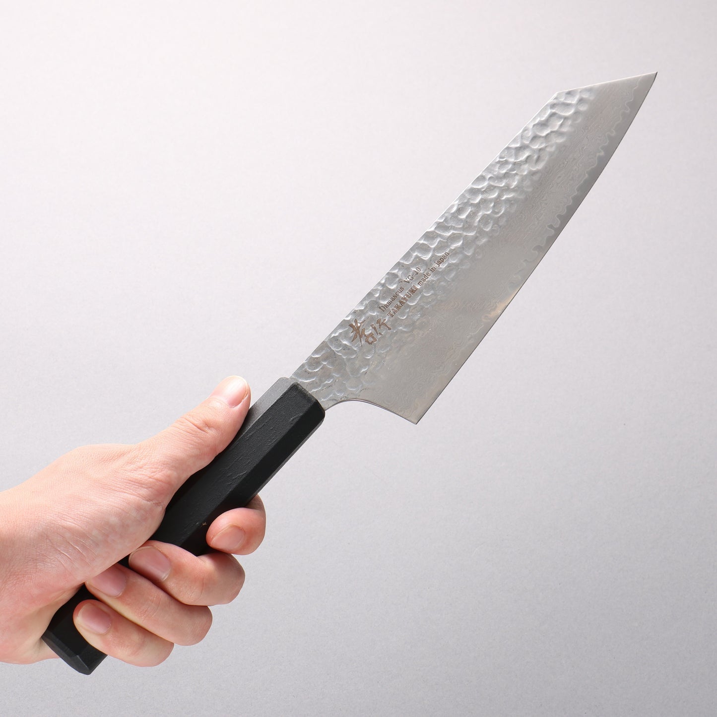堺 孝行 なないろ VG10 33層 剣型牛刀包丁 190mm ABS樹脂(乾漆墨黒)柄 - 清助刃物
