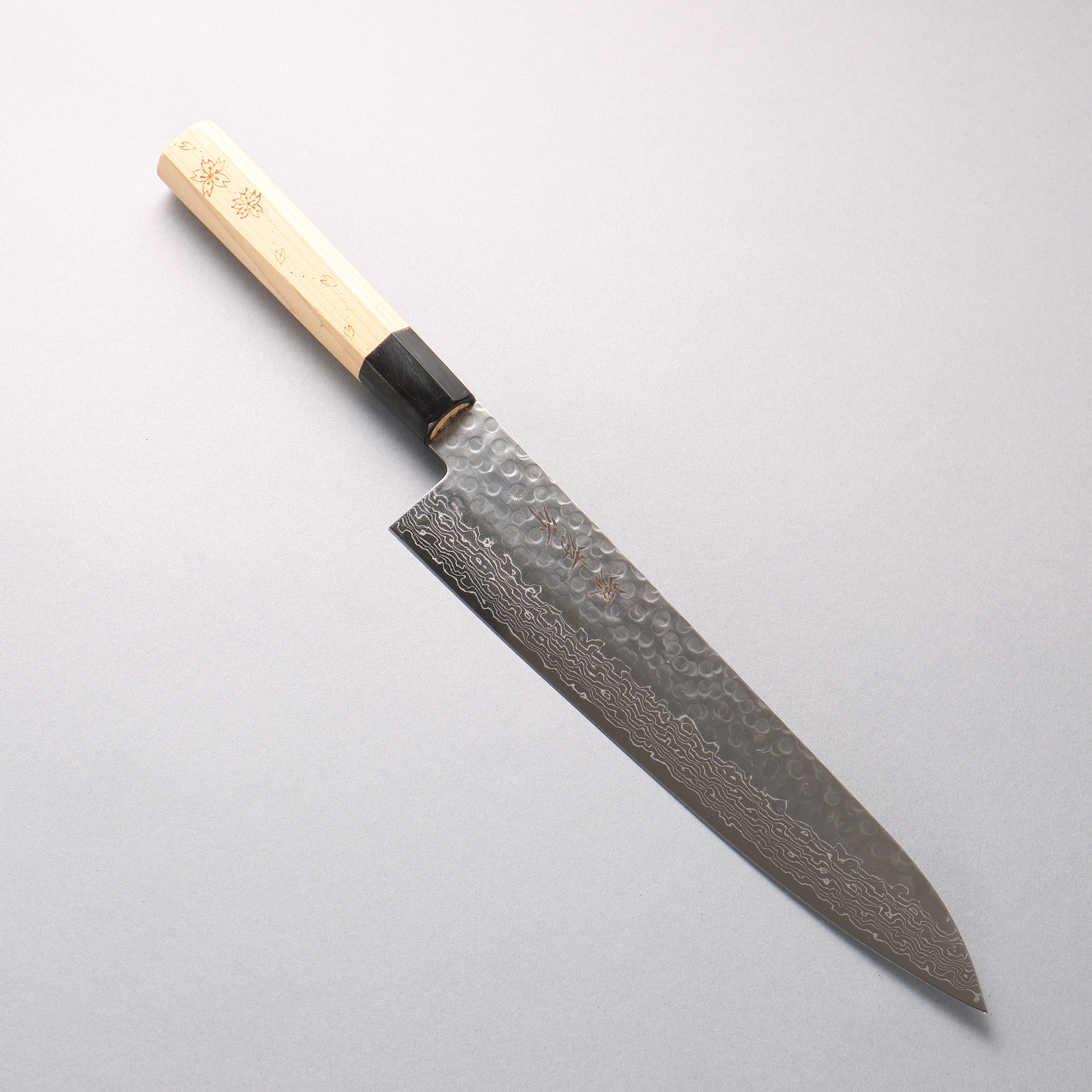 堺 孝行 V金10号 33層ダマスカス 牛刀包丁 240mm 朴柄 - 清助刃物