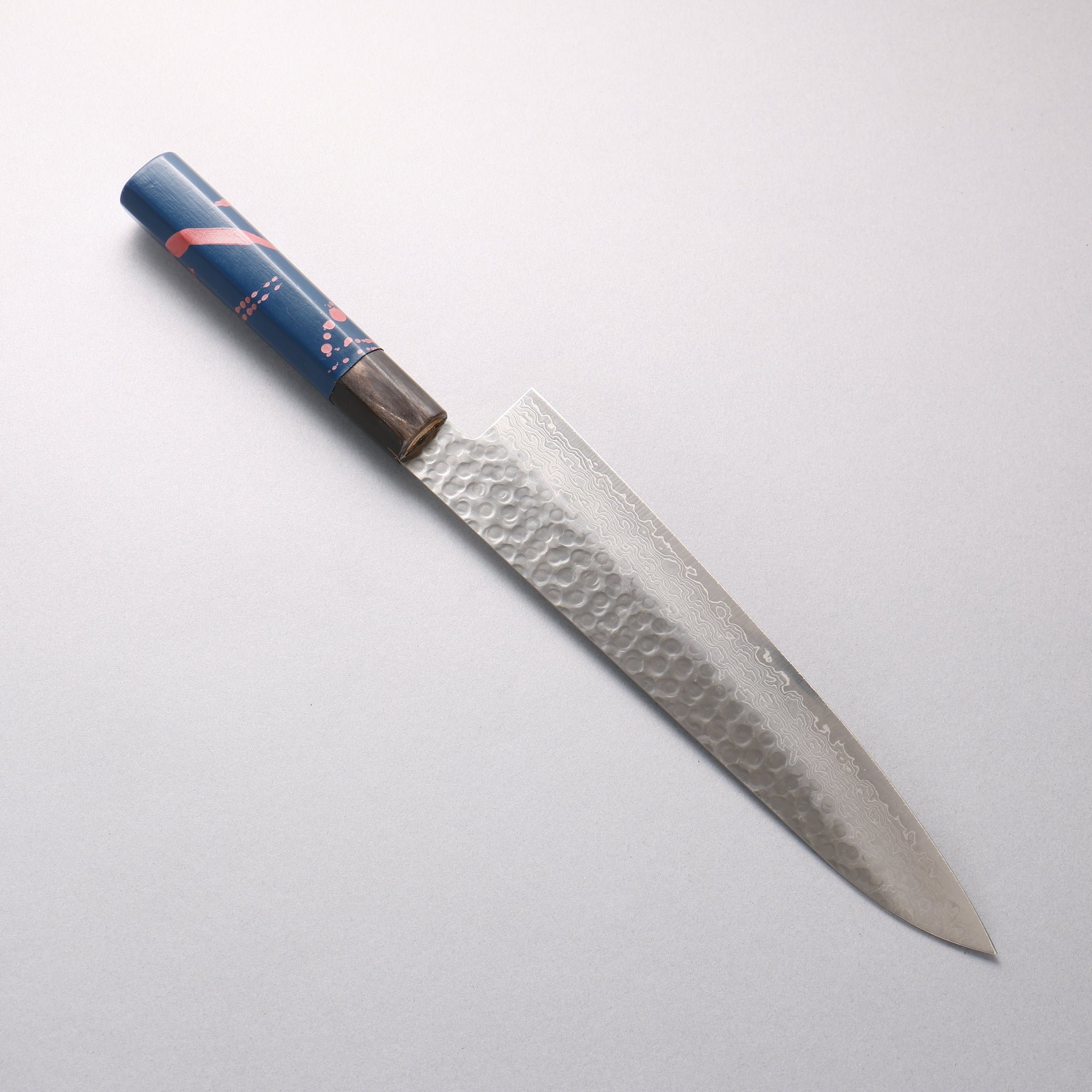 堺 孝行 V金10号 33層ダマスカス 牛刀包丁 240mm 青漆塗り柄 鞘付き - 清助刃物