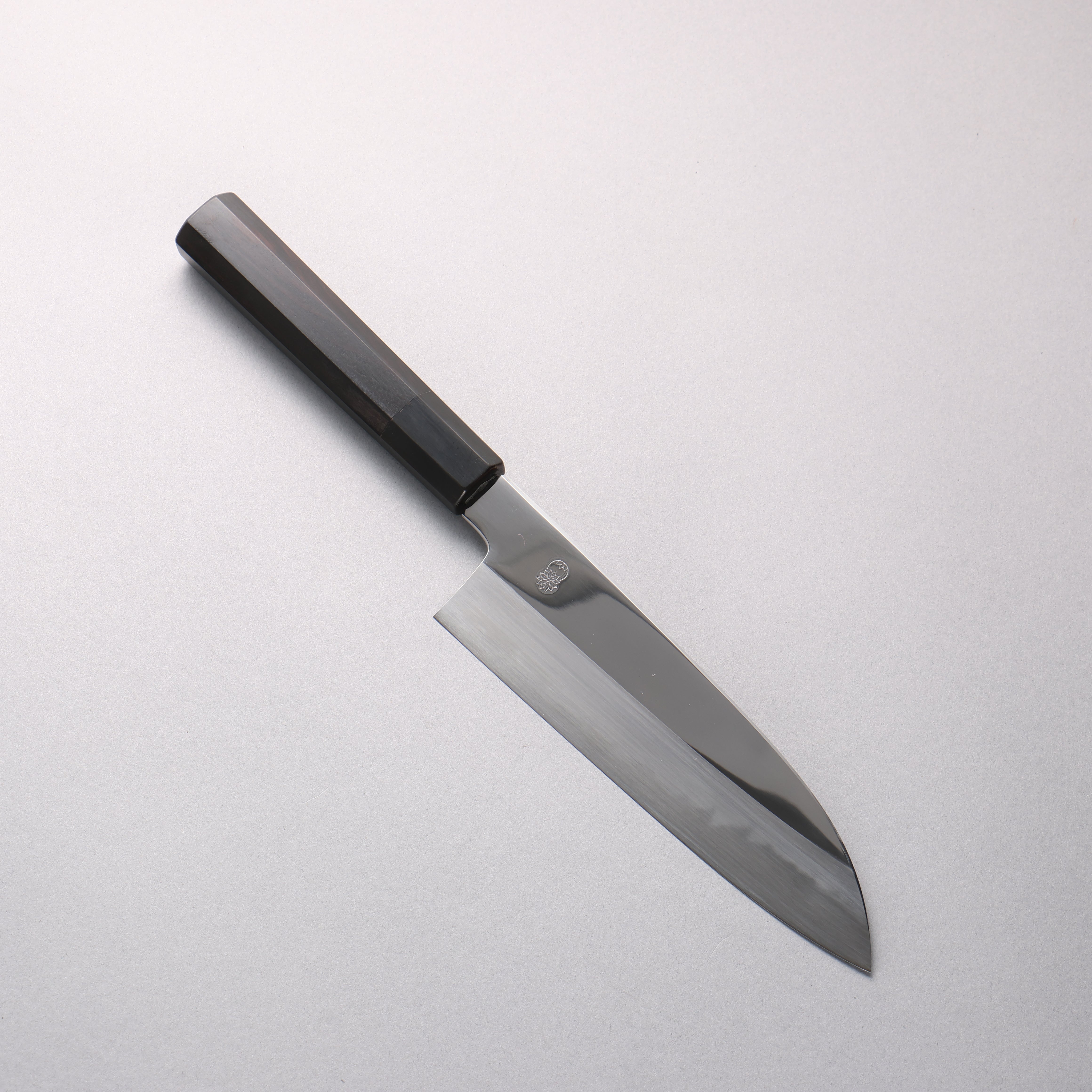 重陽 白鋼 鏡面仕上げ 三徳包丁 180mm 黒檀 (口輪：黒水牛)柄 - 清助刃物